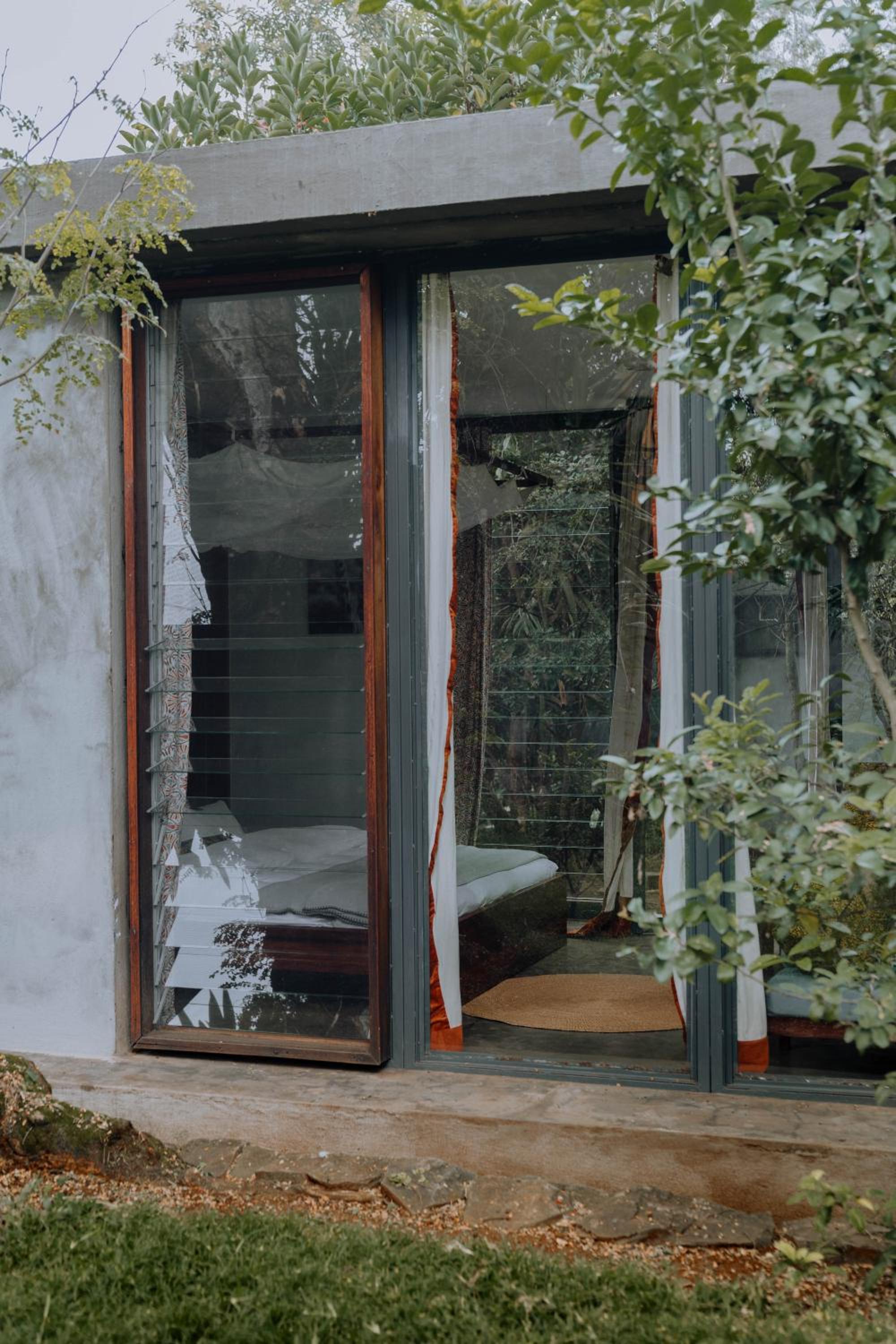 Kaliwa Lodge