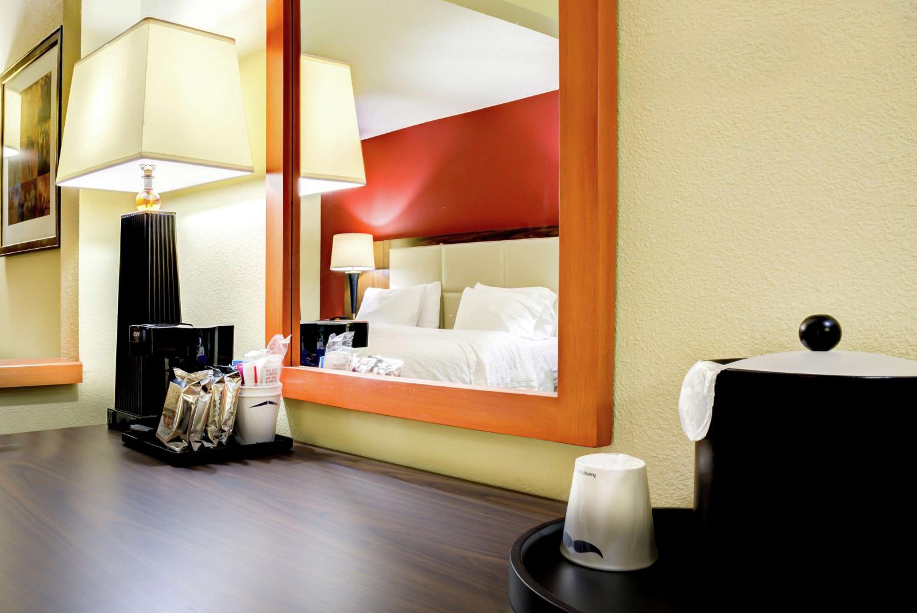 Hampton Inn St. Joseph - Property Image 6