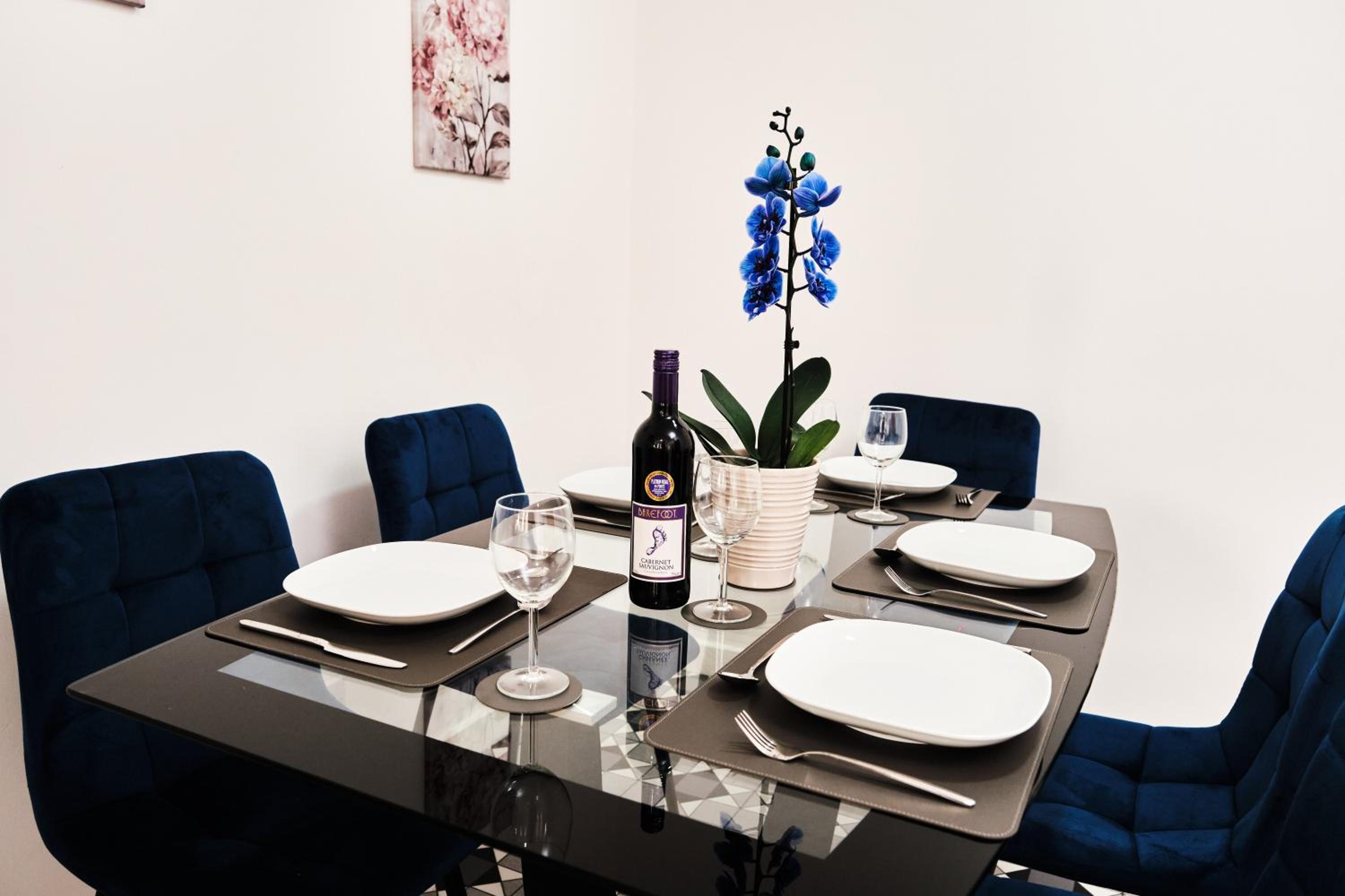 Cassia, 3 Bedrooms, Sleeps 5