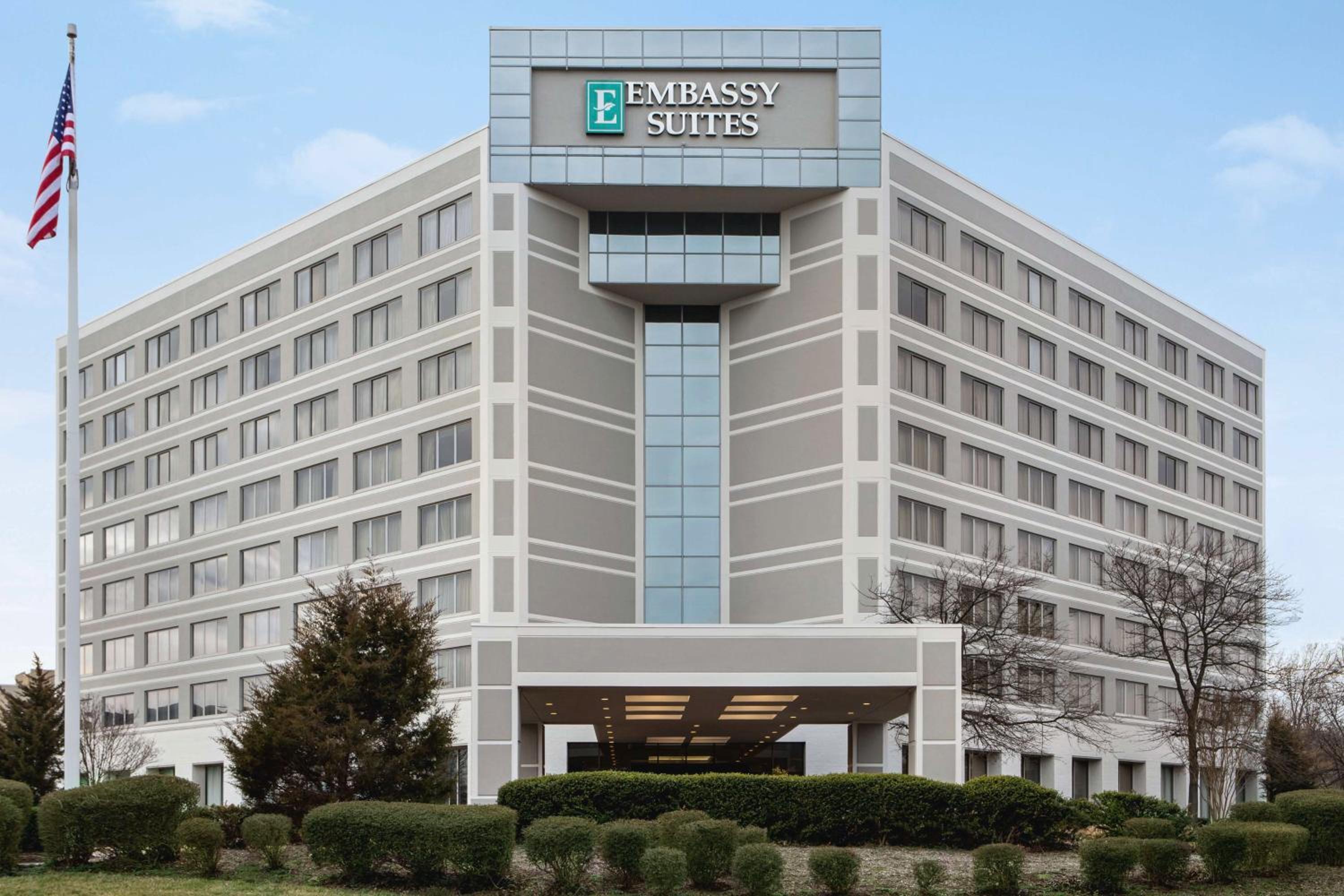 Hotel Embassy Suites by Hilton Baltimore at BWI Airport