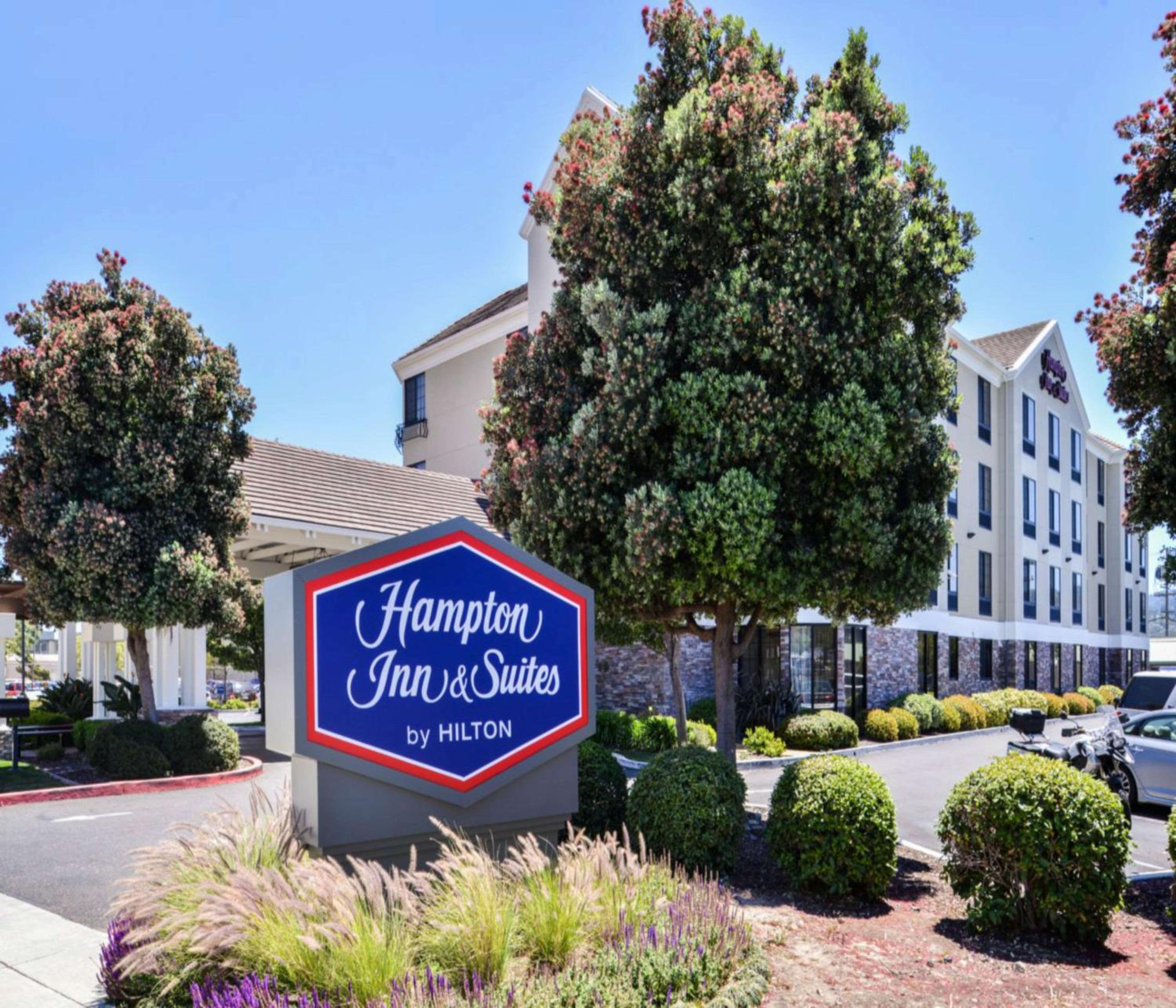 Hampton Inn  Suites San Francisco-Burlingame-Airport South - Property Image 32