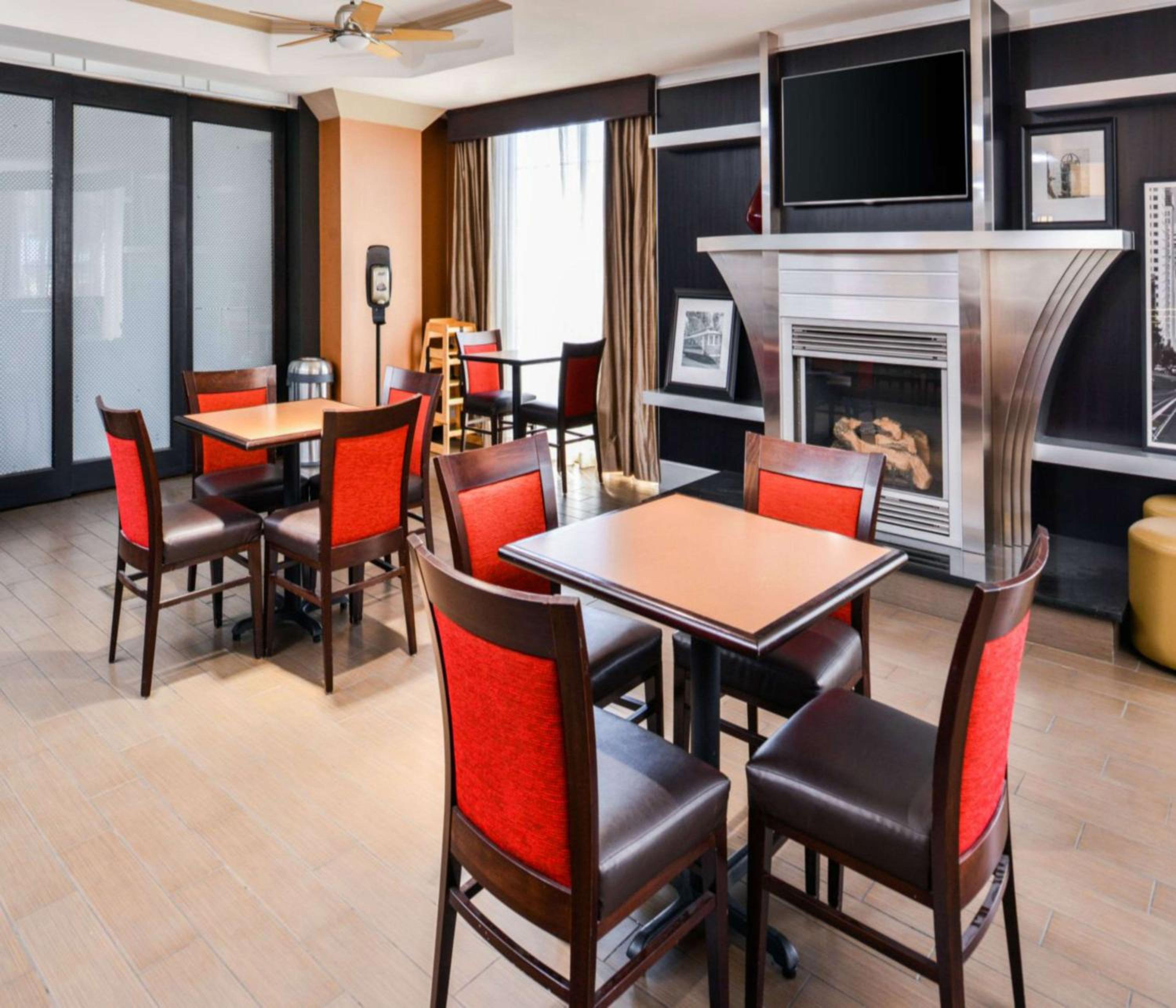 Hampton Inn  Suites San Francisco-Burlingame-Airport South - Property Image 7