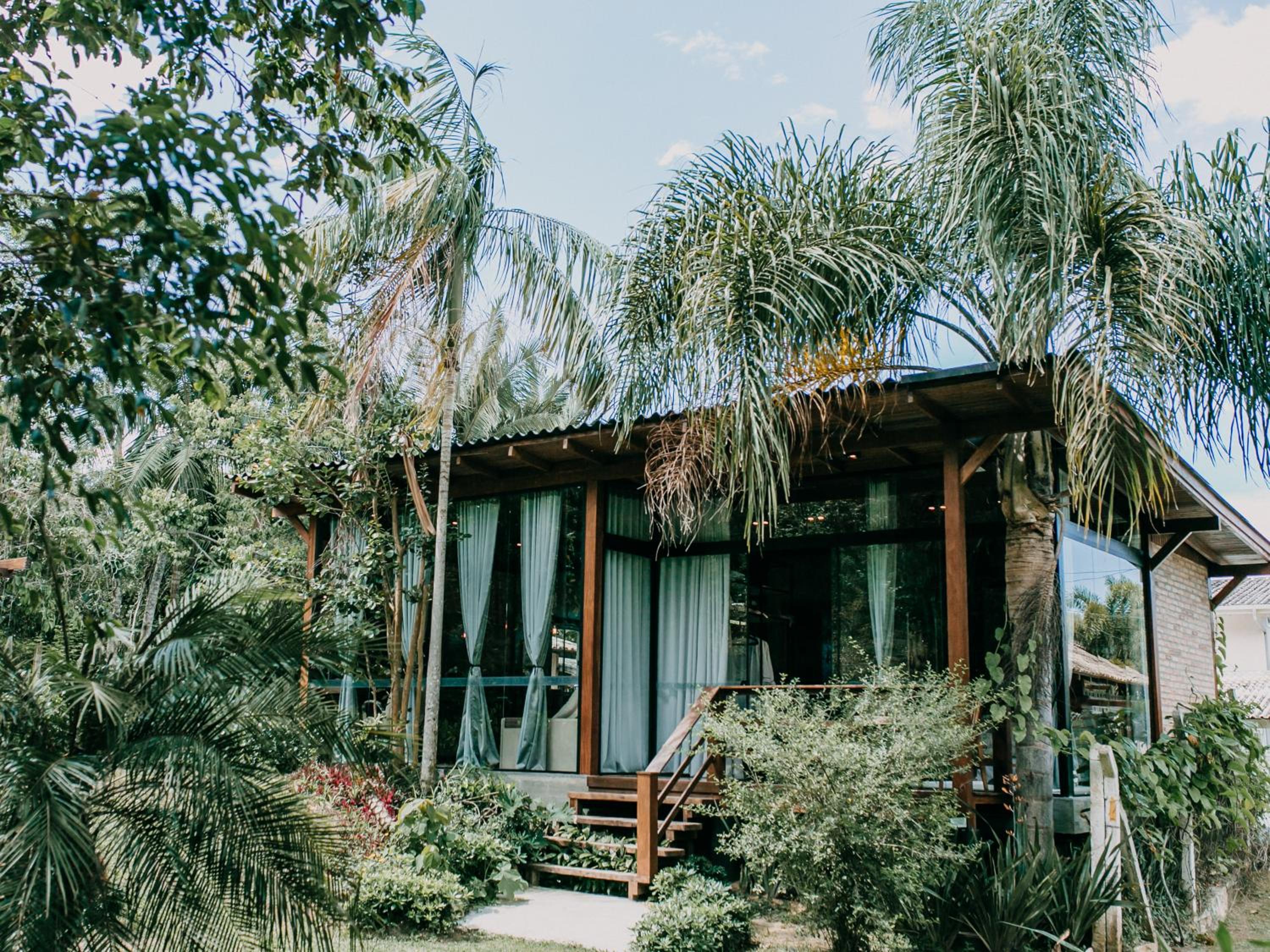 Quinta Borba - Cabanas no centro de Itajaí