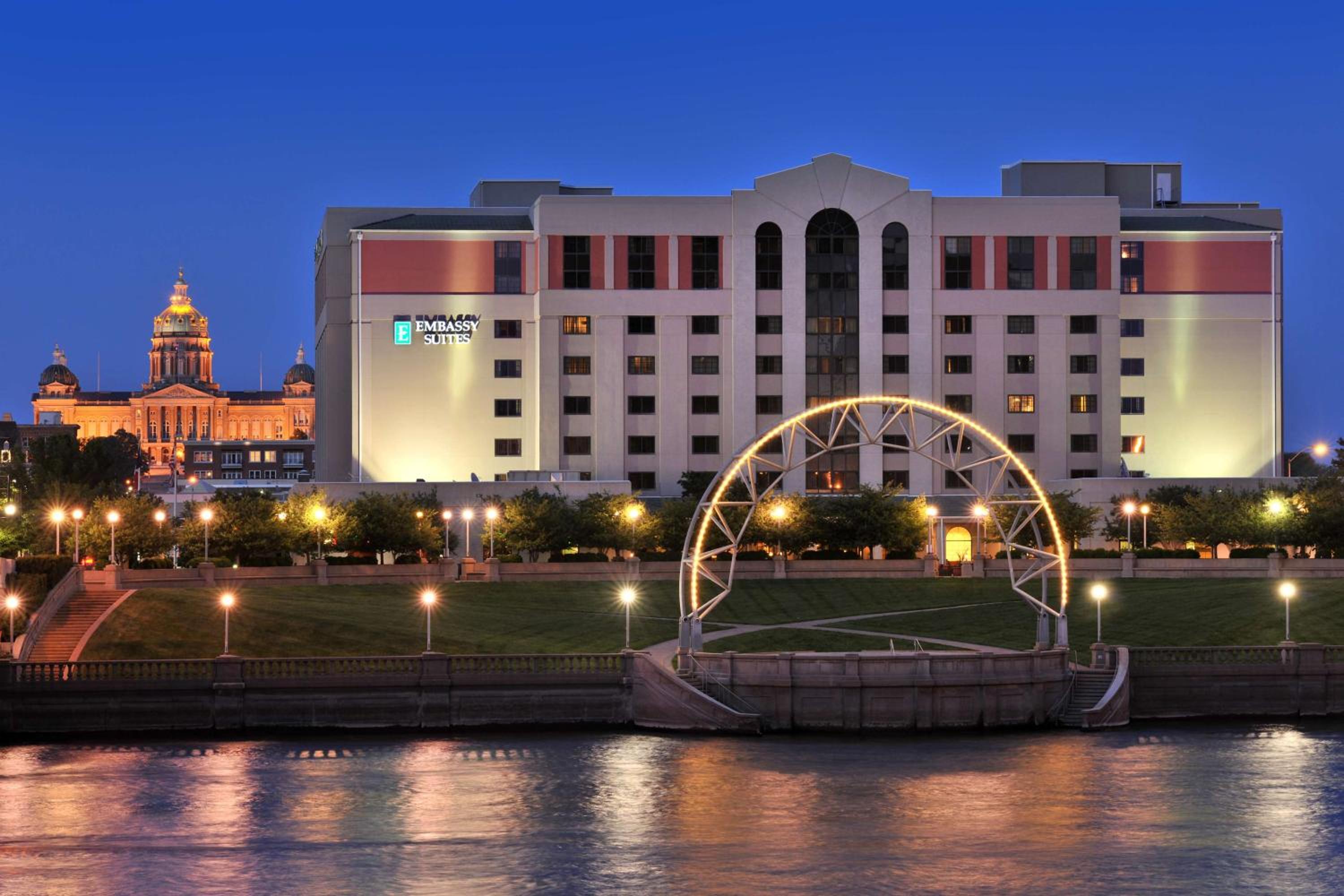 Des Moines Vacations - Embassy Suites Des Moines Downtown - Property Image 1