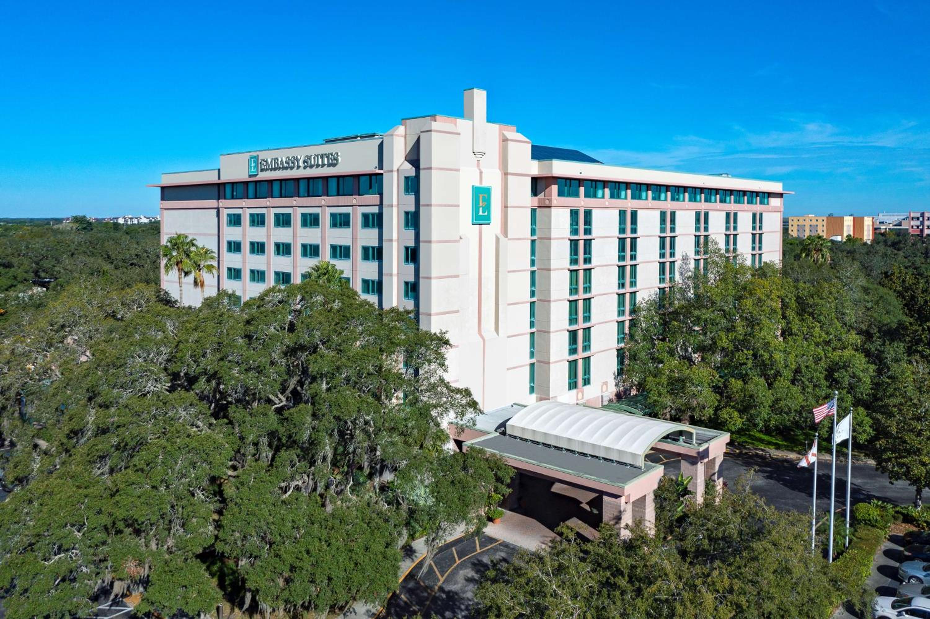 Tampa Bay Area Vacations - Embassy Suites by Hilton Tampa USF Near Busch Gardens - Property Image 1