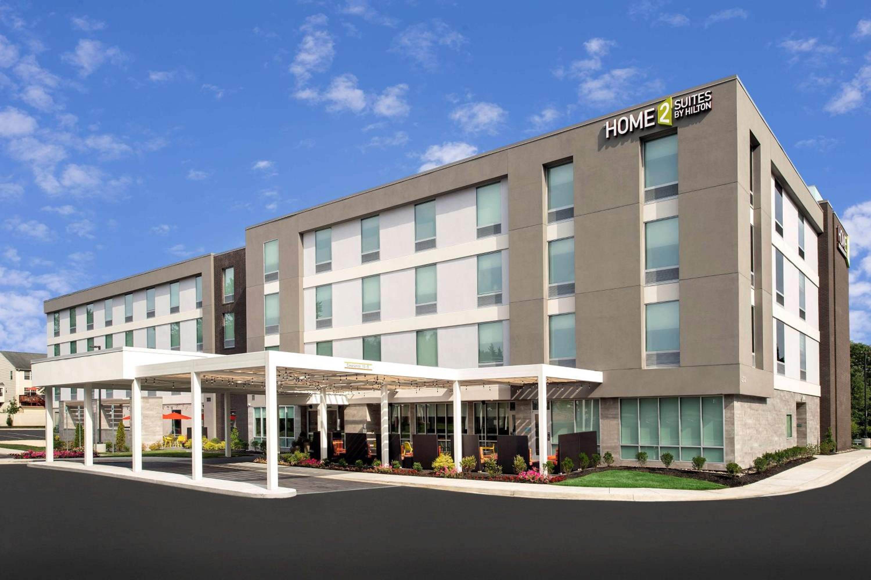 Hotel Home2 Suites By Hilton Owings Mills, Md - Image 1