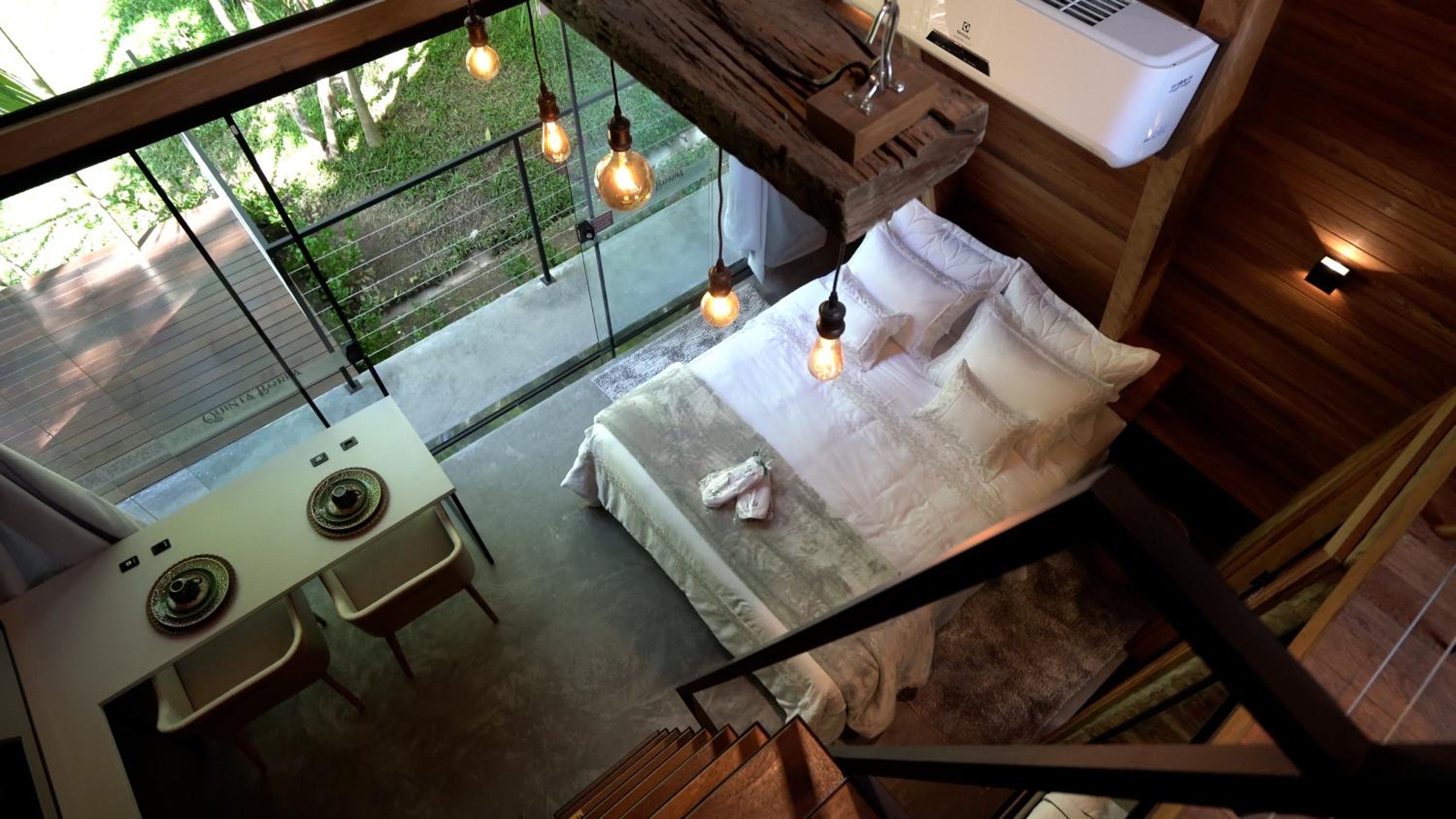 Quinta Borba - Cabanas no centro de Itajaí