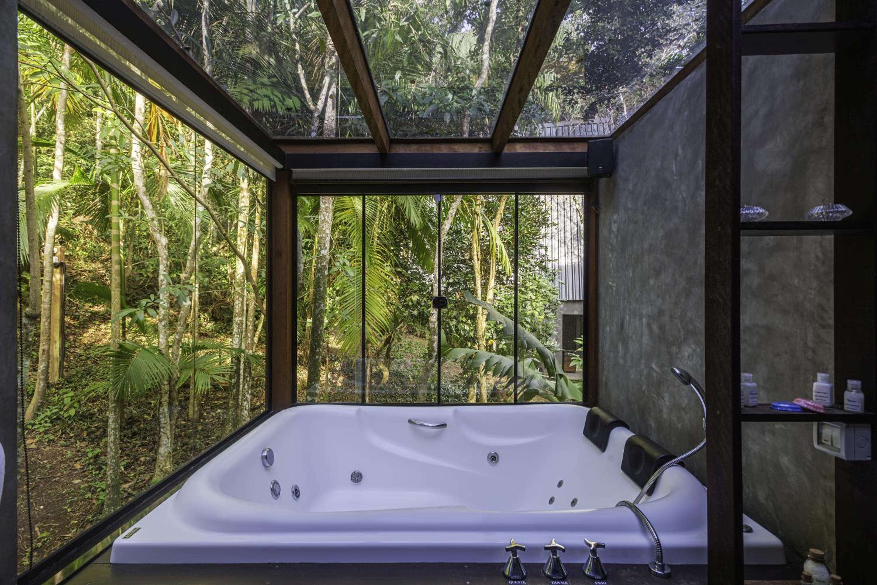 Quinta Borba - Cabanas no centro de Itajaí