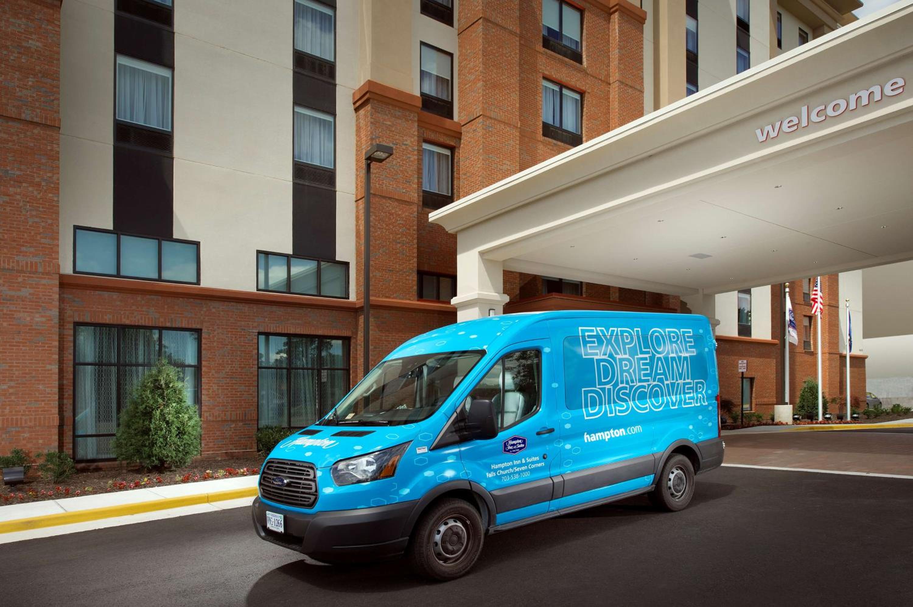 Hampton Inn Suites Falls Church - Property Image 20