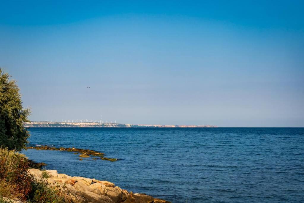 3 bedroom seaview apartment /Ground floor/