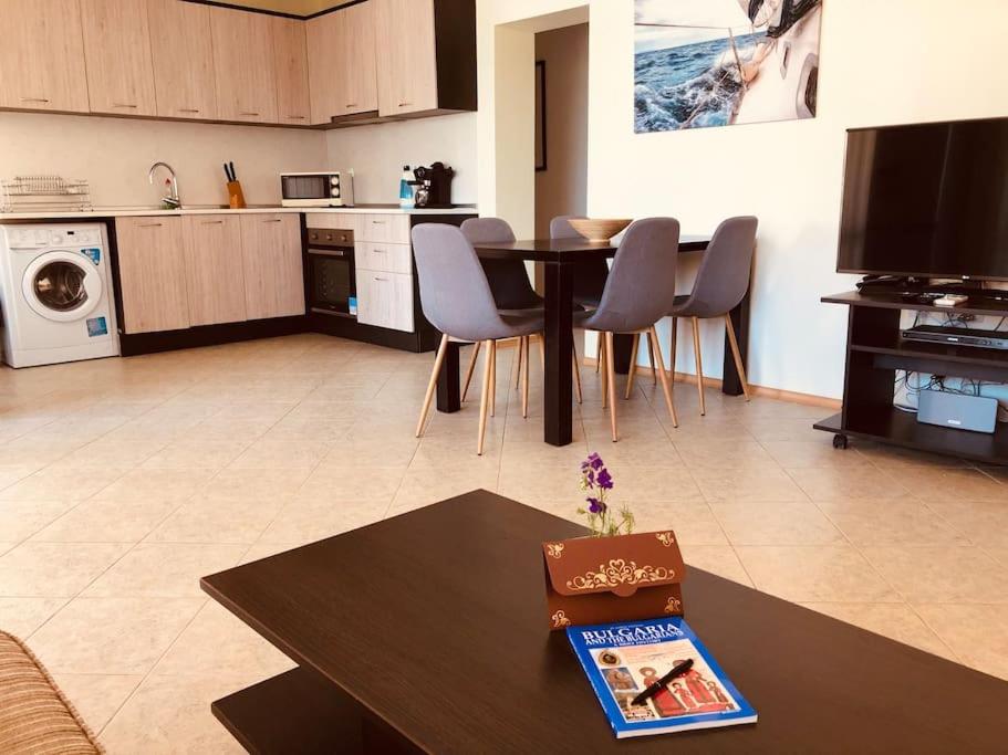 3 bedroom seaview apartment /Ground floor/