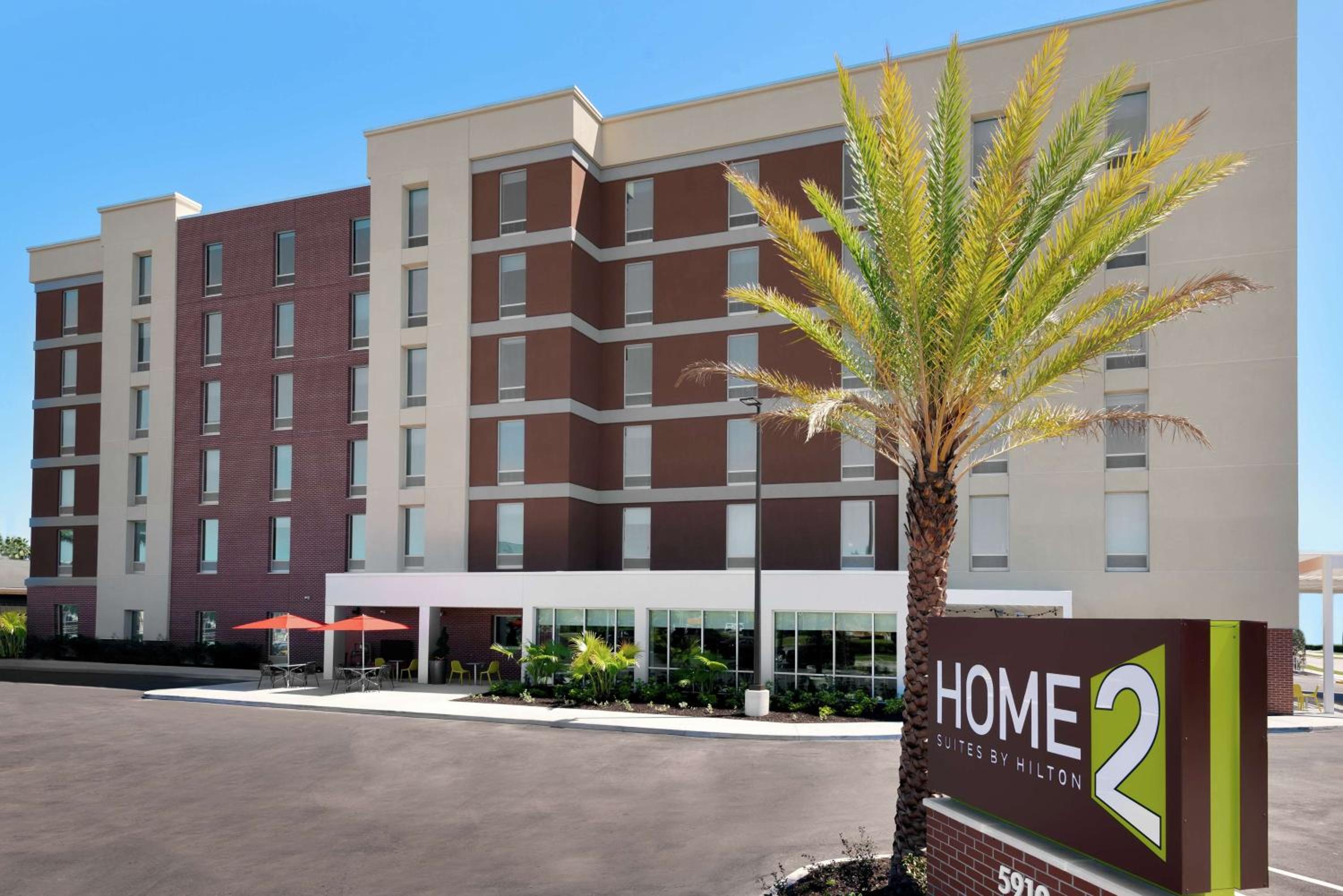 Hotel Home2 Suites By Hilton Orlando Near Universal - Image 1