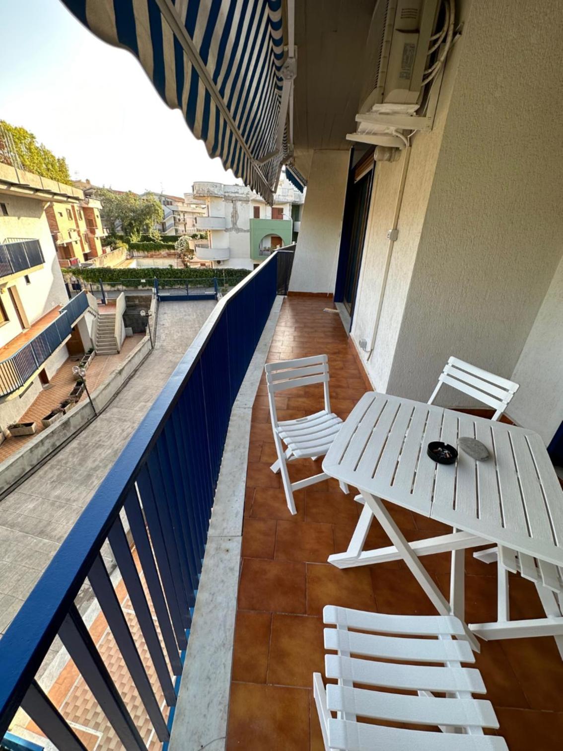 Roberto House Beach - Taormina Mare photo 2