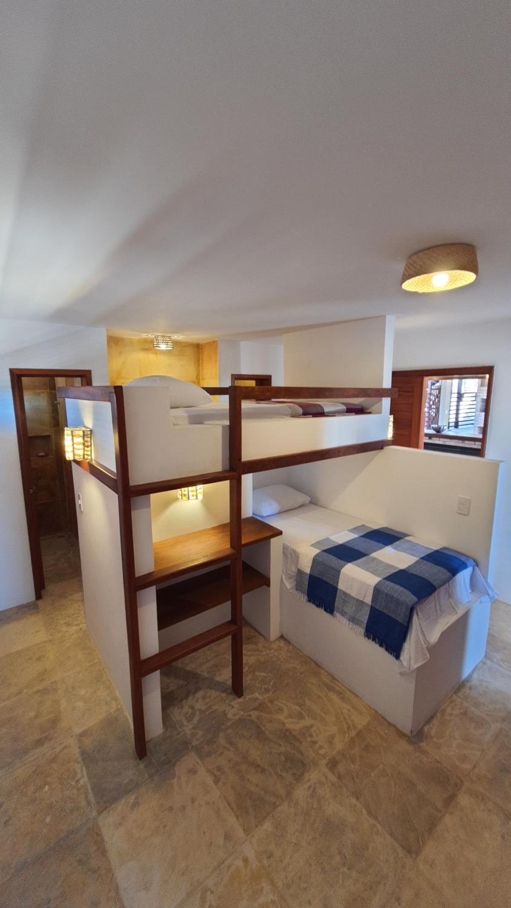 BEACH HOUSE - Loggia Suite 4 - com cozinha - na praia -BEACHFRONT