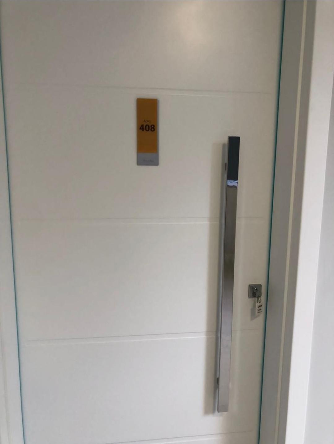 INCRÍVEL DUPLEX COM JACUZZI PRÓXIMO AO MAR, 3 SUÍTES, Apt 408