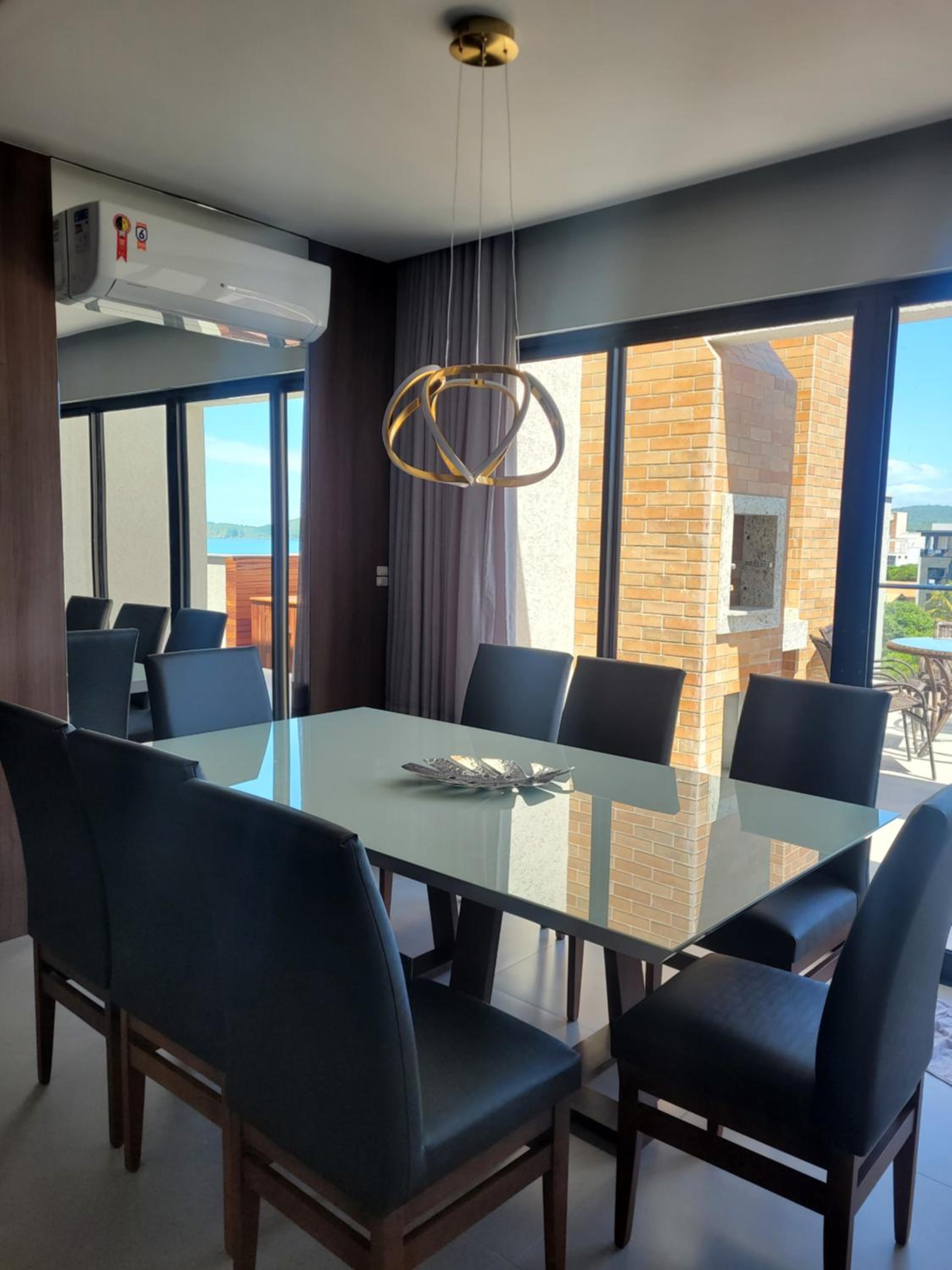 INCRÍVEL DUPLEX COM JACUZZI PRÓXIMO AO MAR, 3 SUÍTES, Apt 408