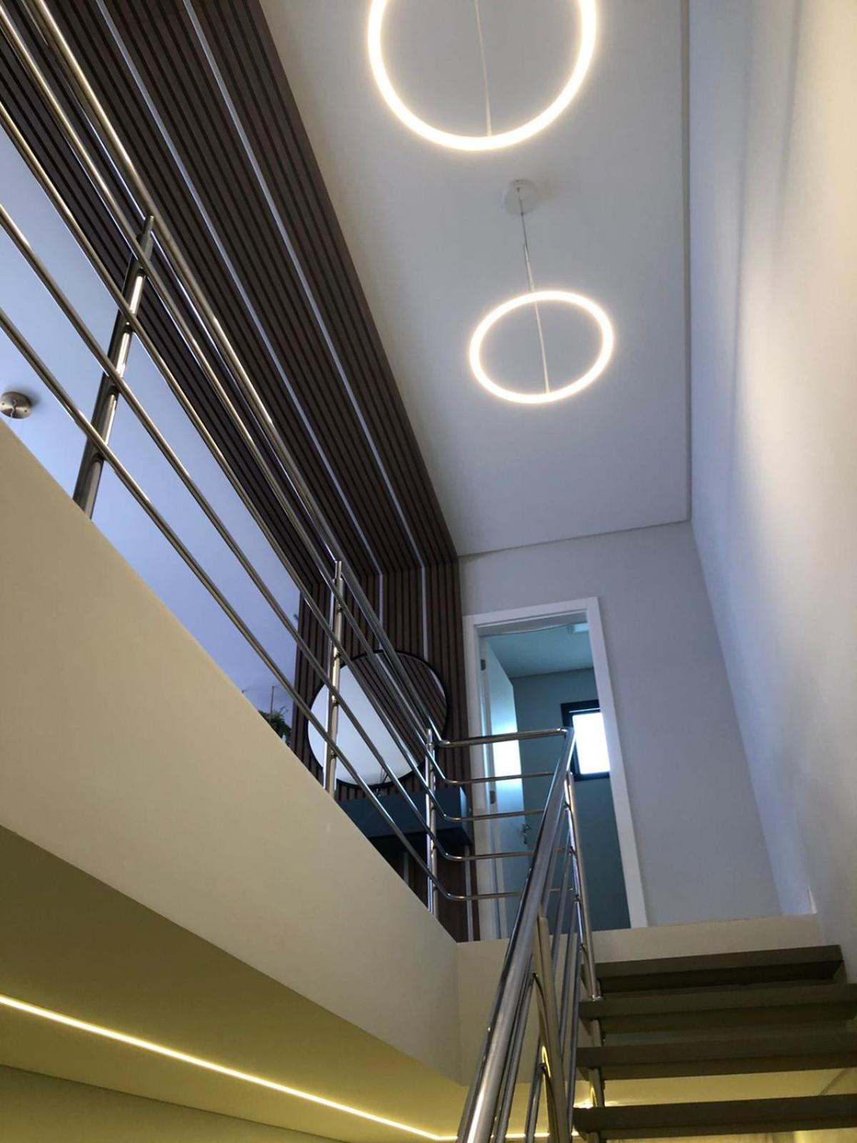 INCRÍVEL DUPLEX COM JACUZZI PRÓXIMO AO MAR, 3 SUÍTES, Apt 408