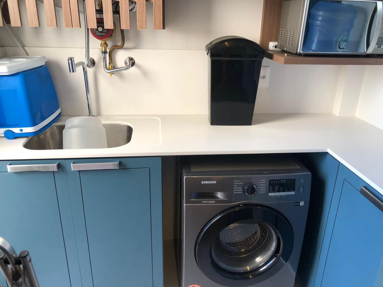 INCRÍVEL DUPLEX COM JACUZZI PRÓXIMO AO MAR, 3 SUÍTES, Apt 408