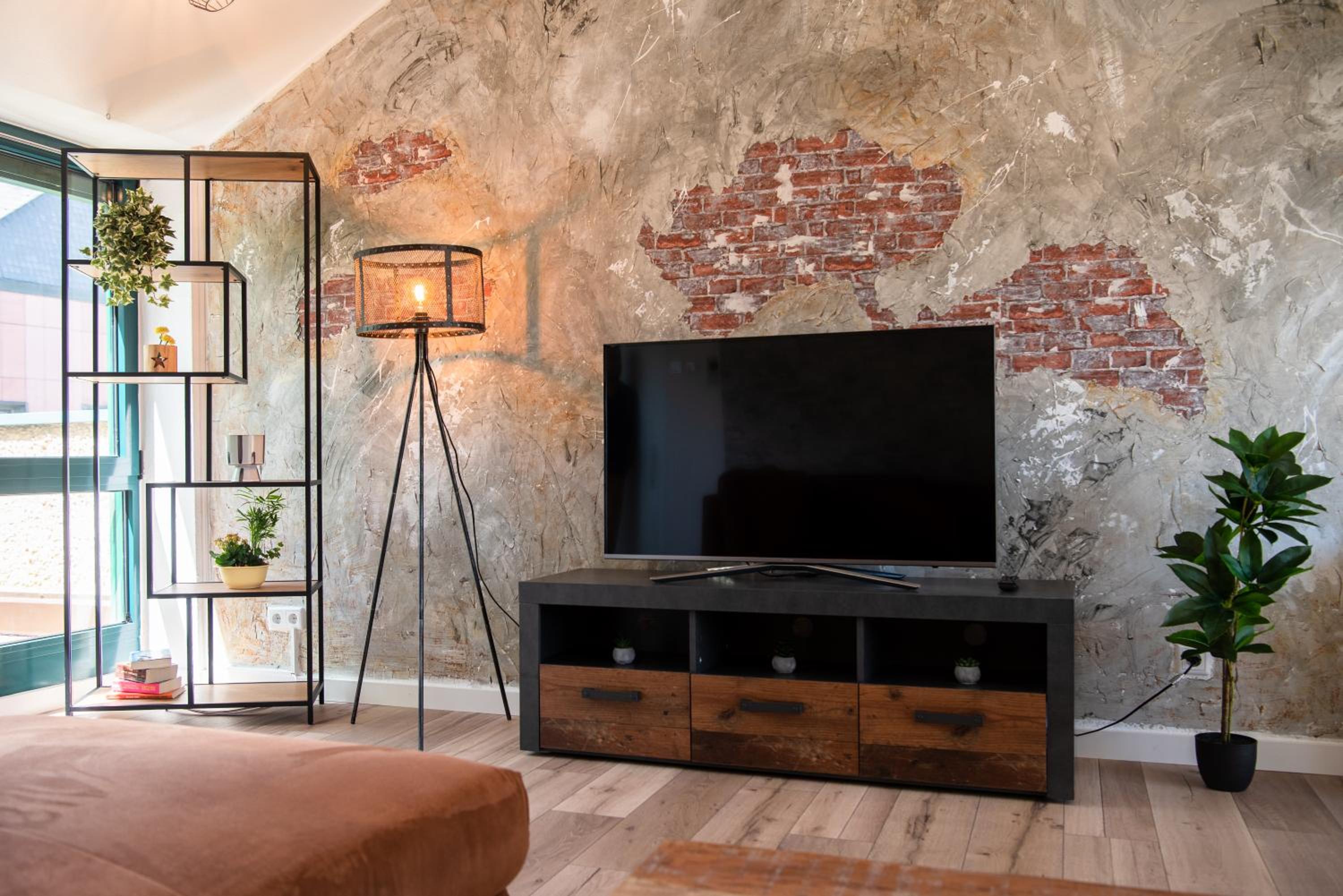 Industrie Stil Apartment unweit vom See