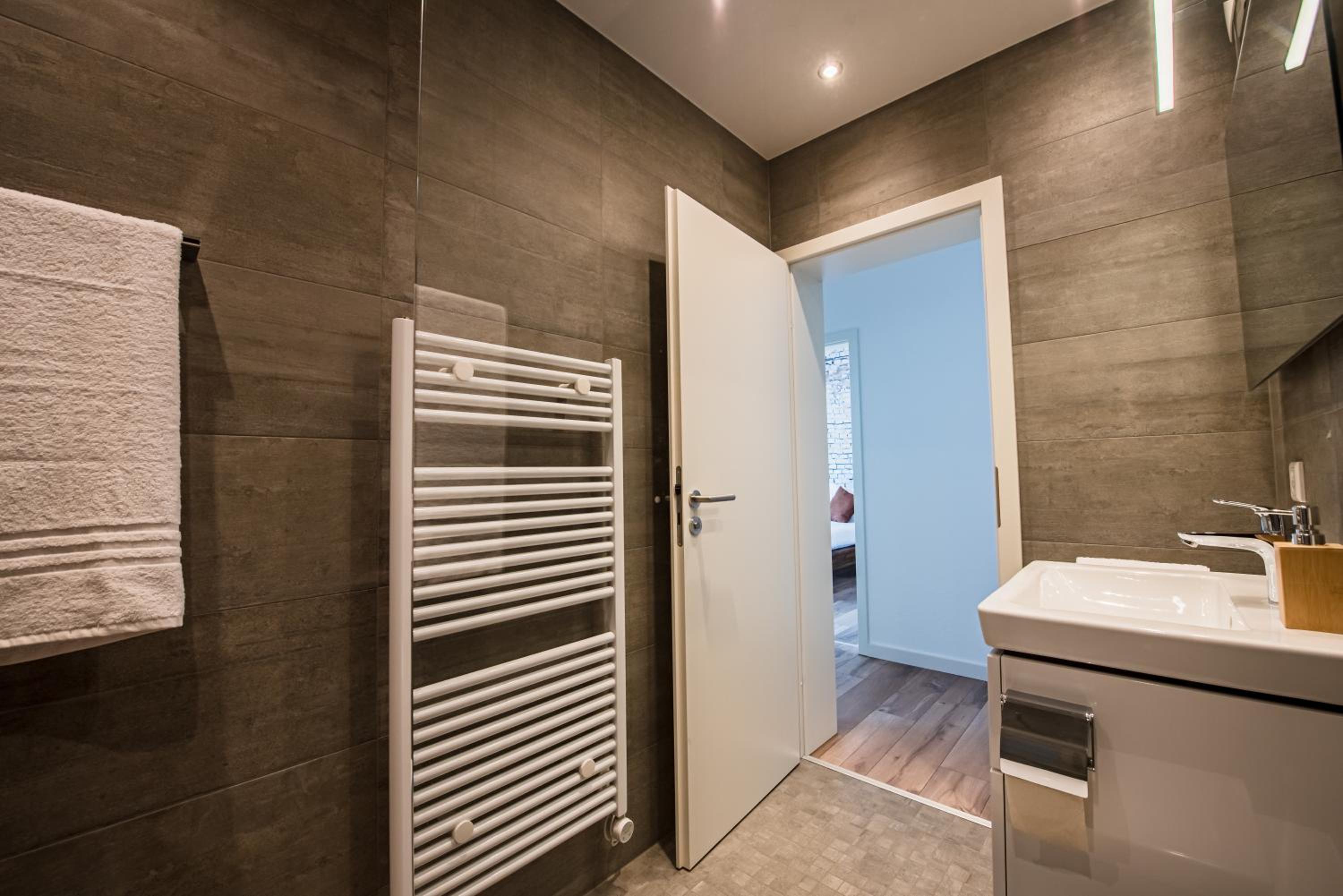 Industrie Stil Apartment unweit vom See