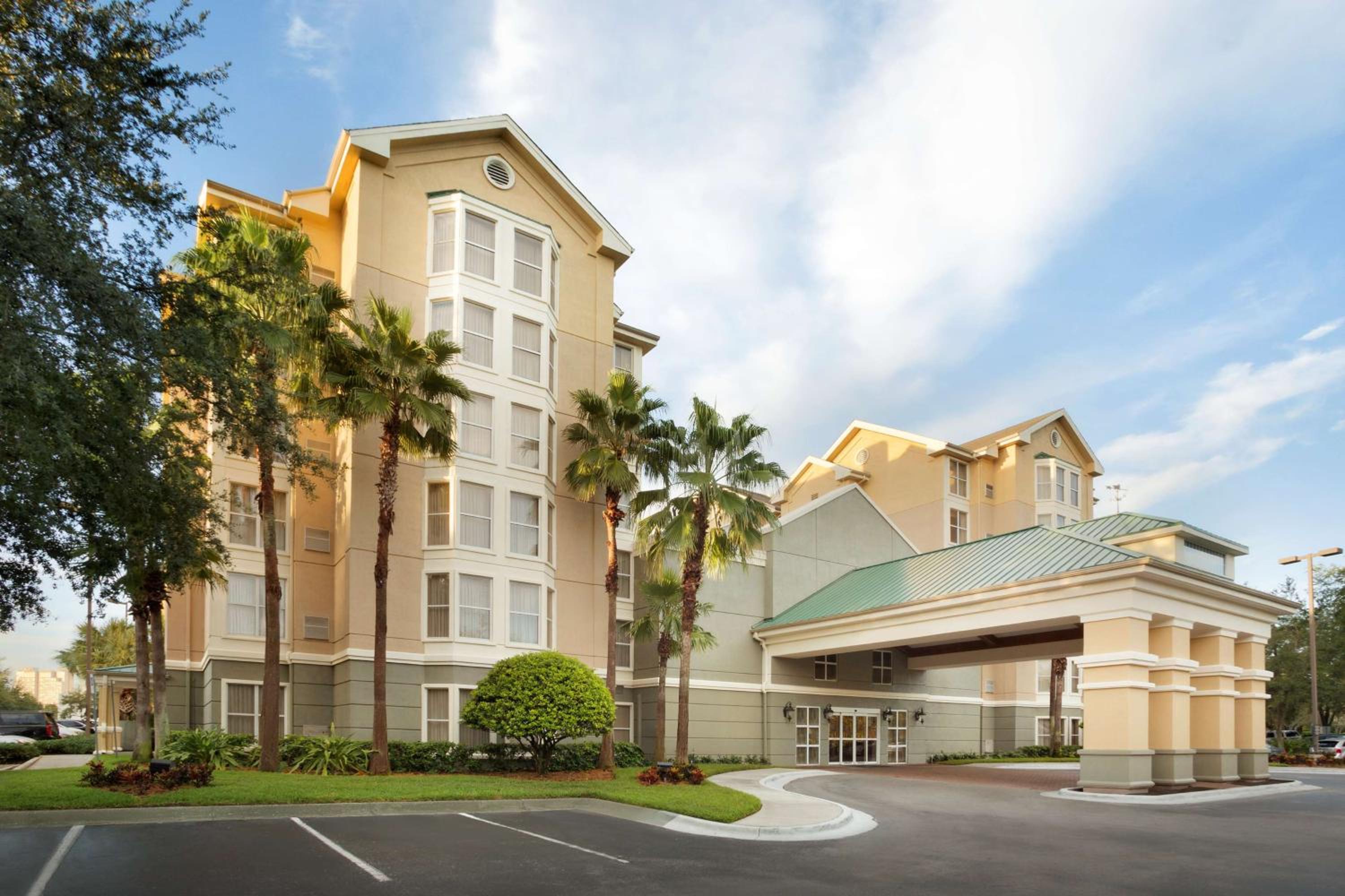 Hotel Homewood Suites by Hilton Orlando-Intl Drive/Convention Ctr - Image 1