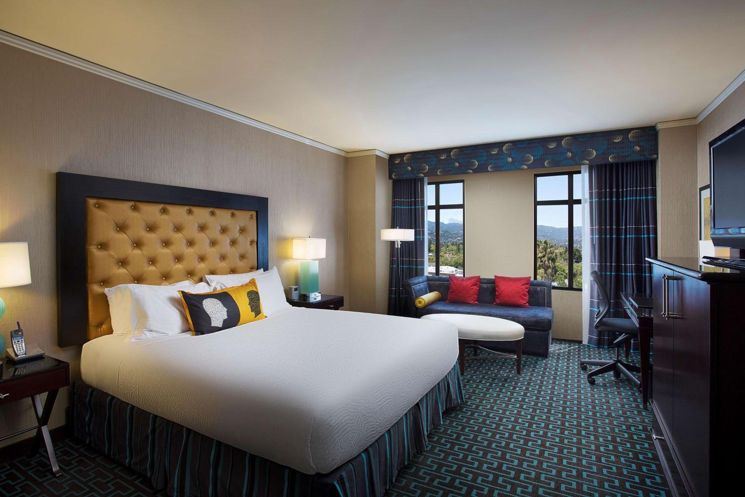 Juniper Hotel Cupertino, Curio Collection by Hilton - Property Image 9