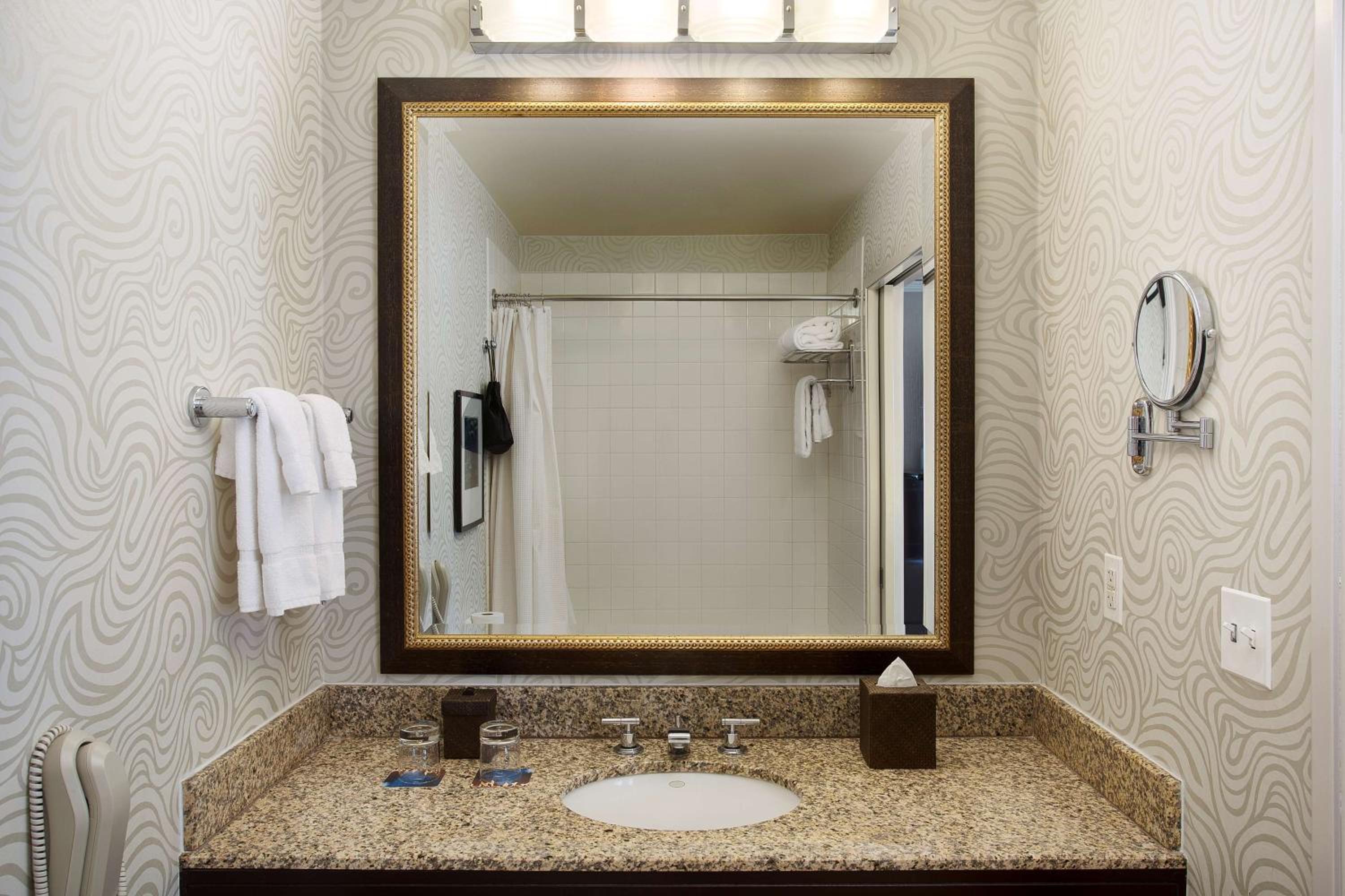 Juniper Hotel Cupertino, Curio Collection by Hilton - Property Image 11