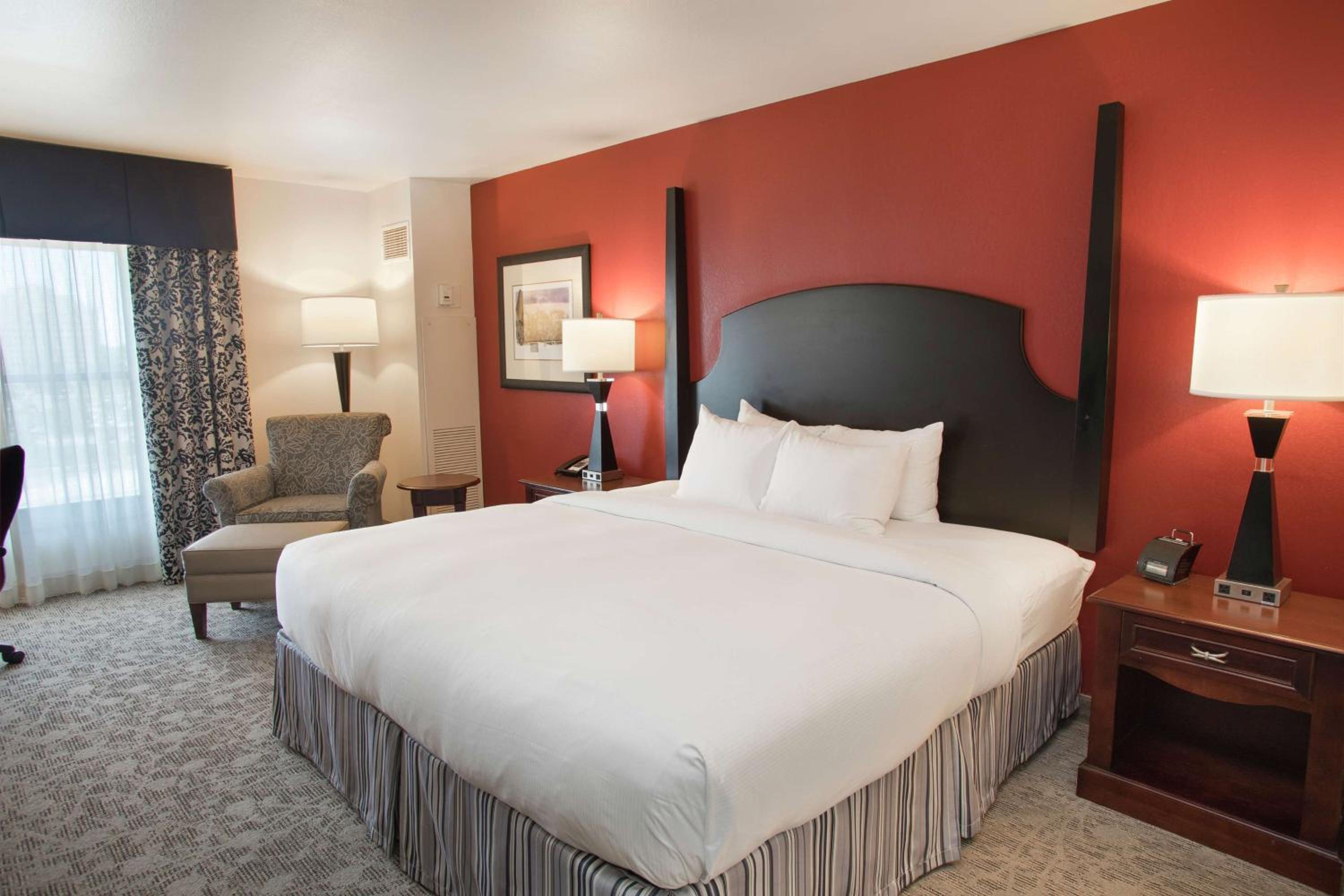 Springfield Vacations - President Abraham Lincoln - A Doubletree by Hilton Hotel - Property Image 4