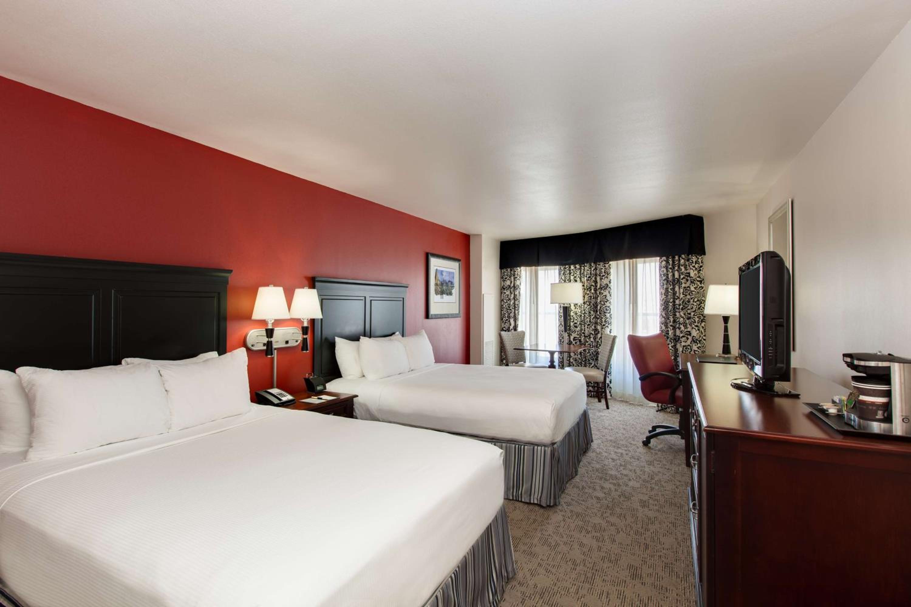 Springfield Vacations - President Abraham Lincoln - A Doubletree by Hilton Hotel - Property Image 22