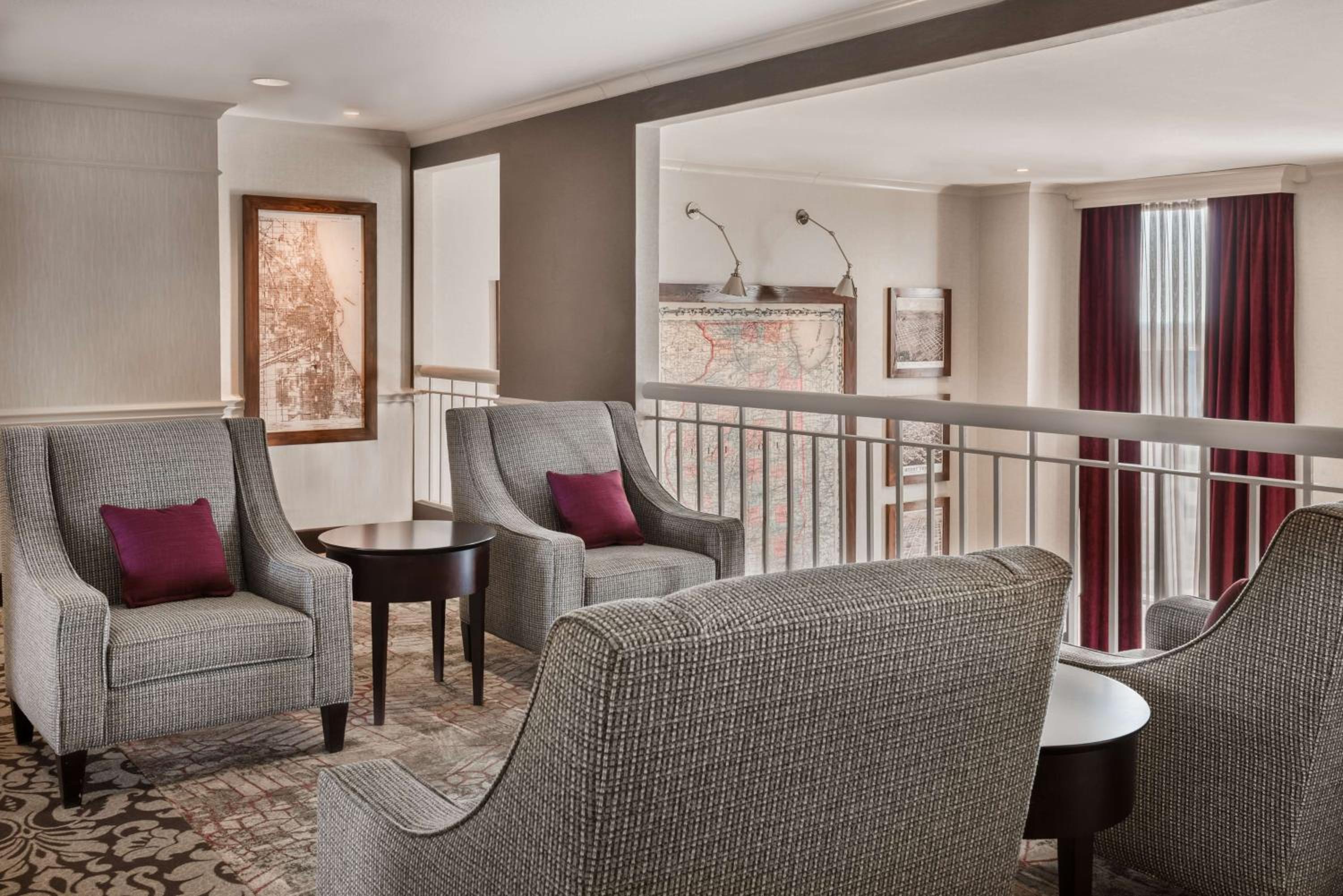 Springfield Vacations - President Abraham Lincoln - A Doubletree by Hilton Hotel - Property Image 2