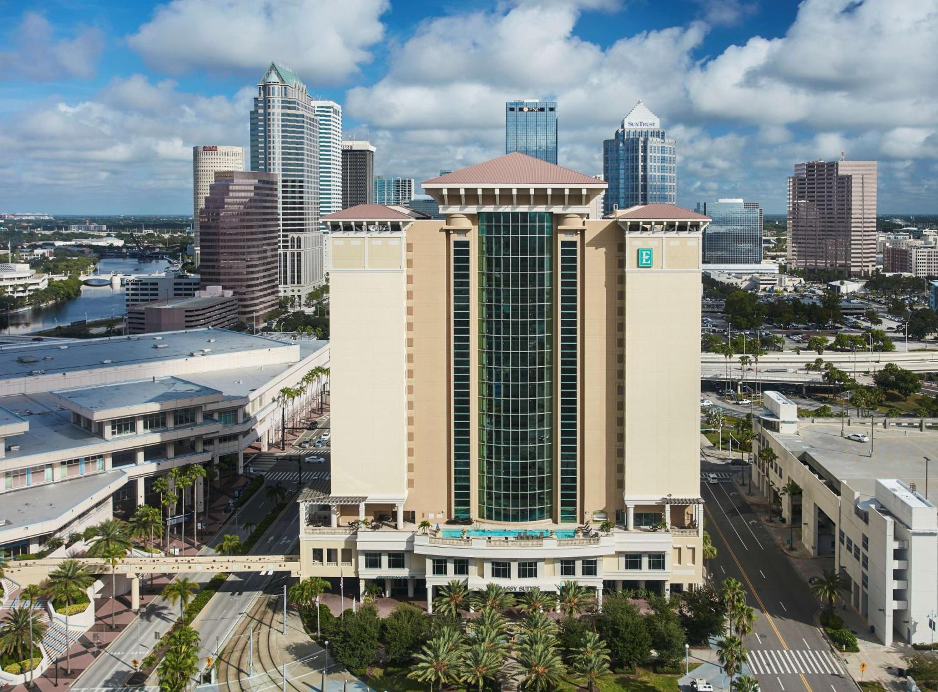 Hotel Embassy Suites by Hilton Tampa Downtown Convention Center - Image 1