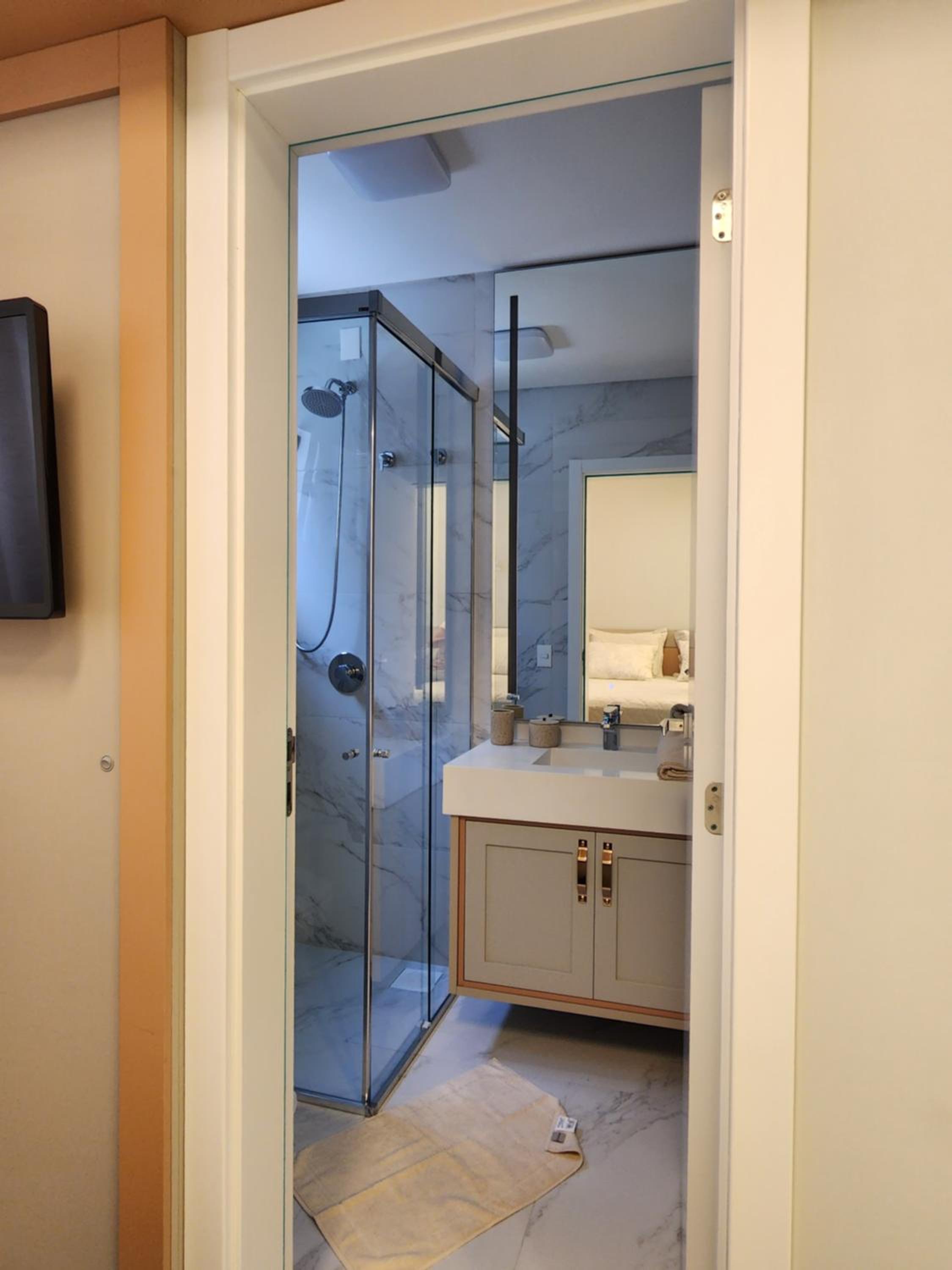 TÉRREO EXCLUSIVO À BEIRA MAR E 3 SUÍTES , Apt 101 Mariscal