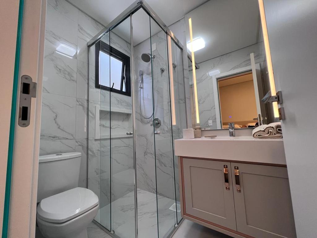 TÉRREO EXCLUSIVO À BEIRA MAR E 3 SUÍTES , Apt 101 Mariscal