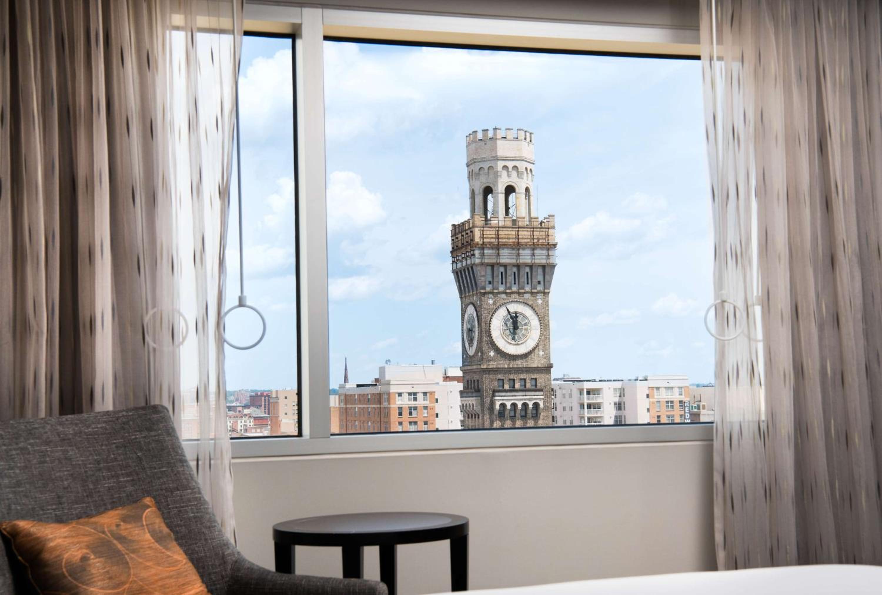 Hilton Baltimore Inner Harbor - Property Image 17