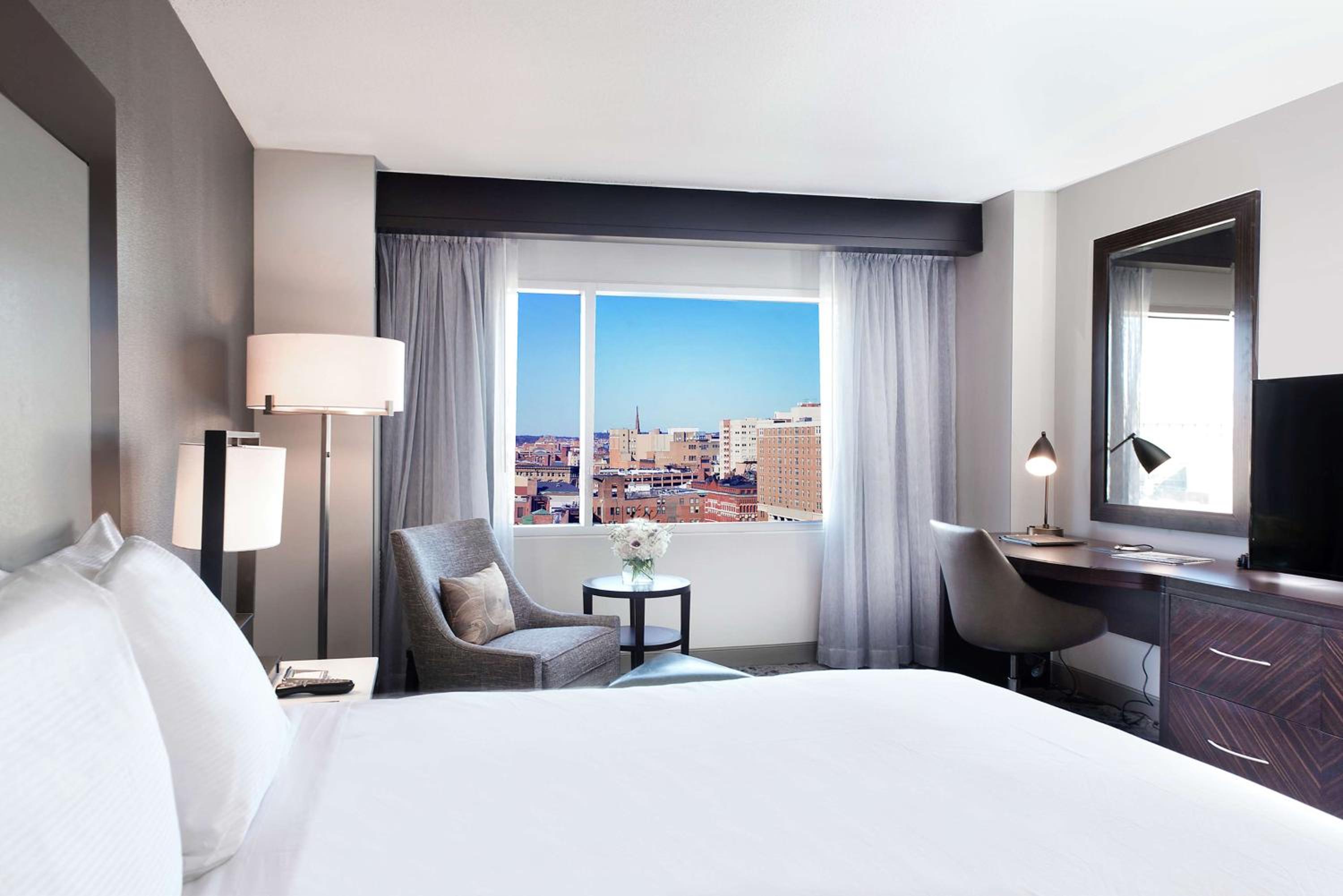Hilton Baltimore Inner Harbor - Property Image 76