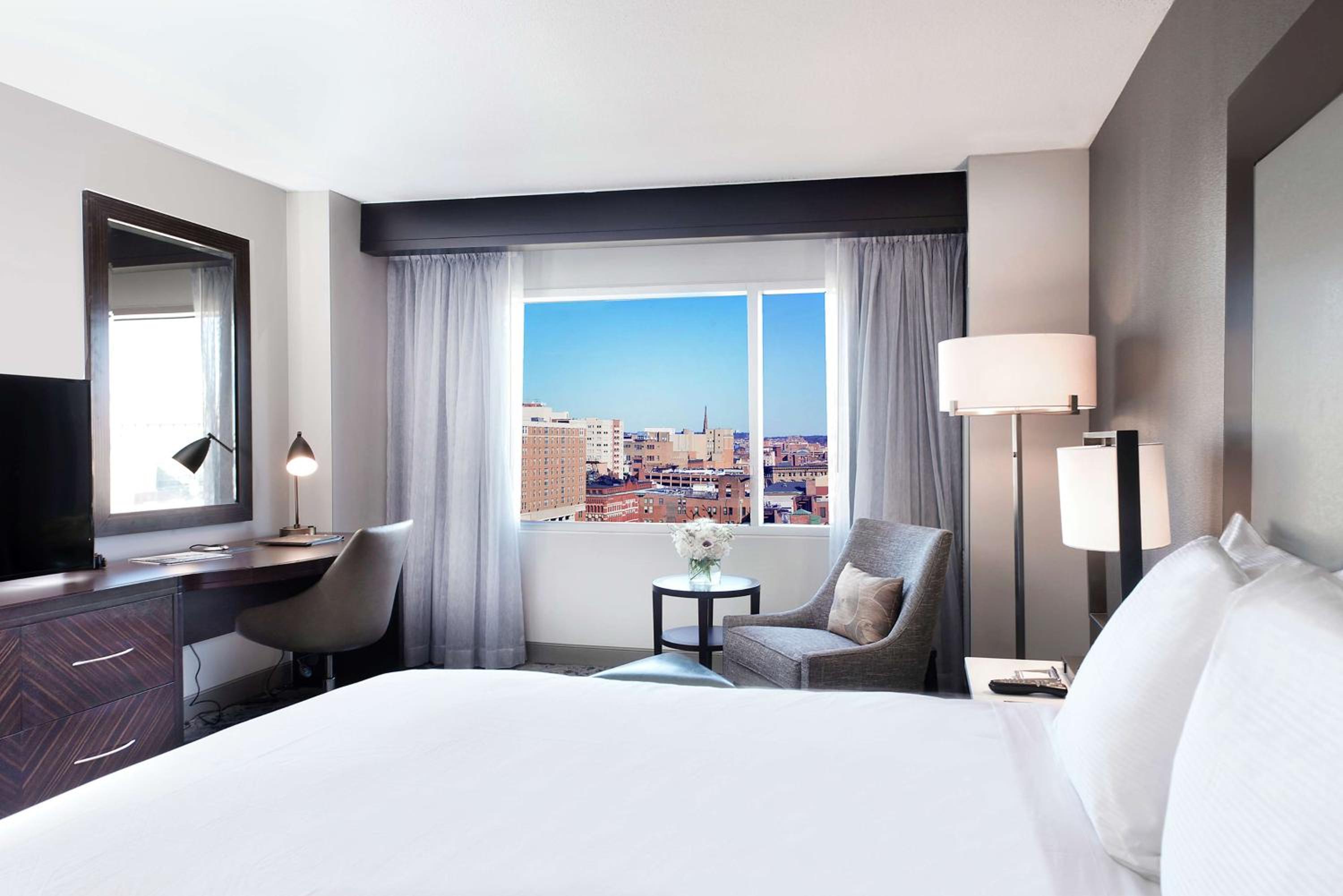 Hilton Baltimore Inner Harbor - Property Image 46