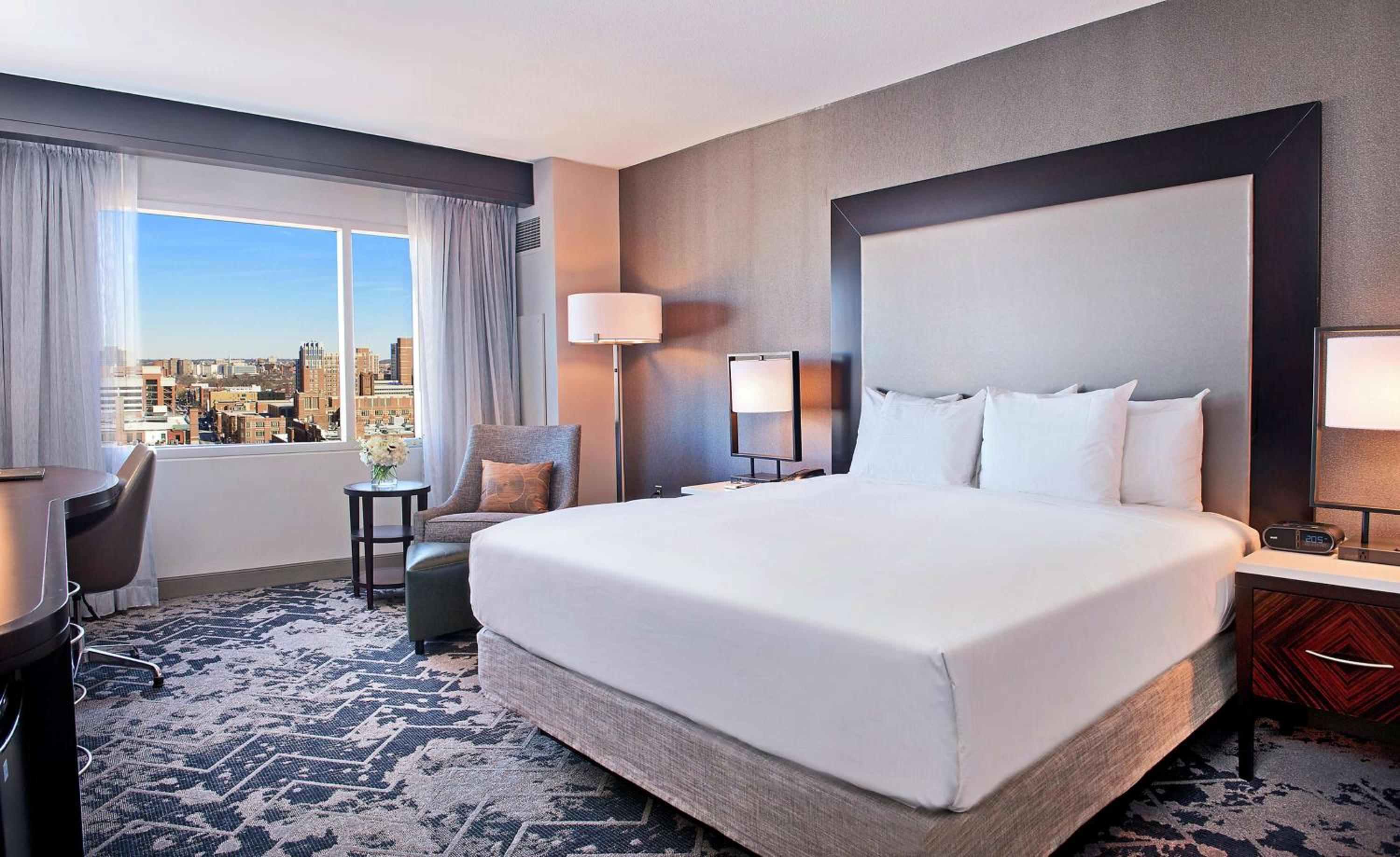 Hilton Baltimore Inner Harbor - Property Image 45