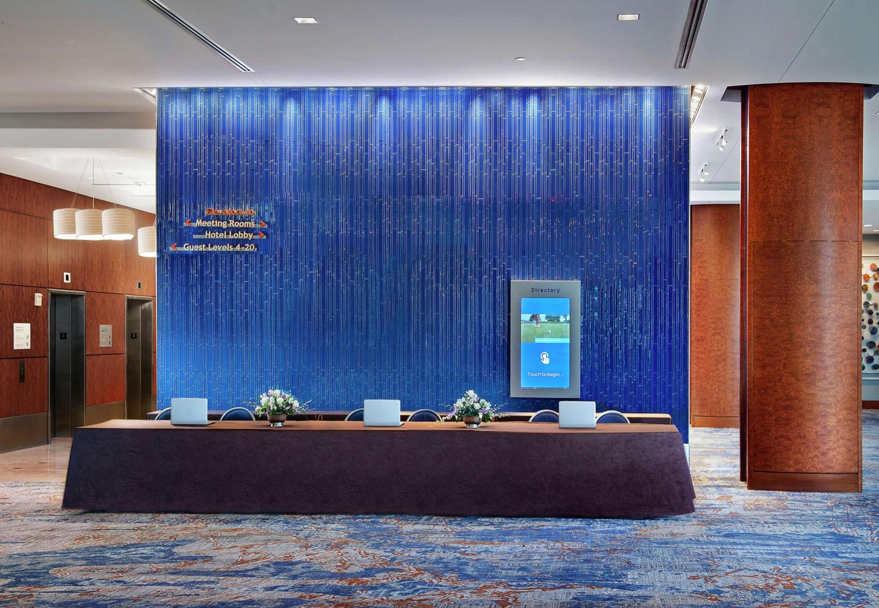 Hilton Baltimore Inner Harbor - Property Image 4