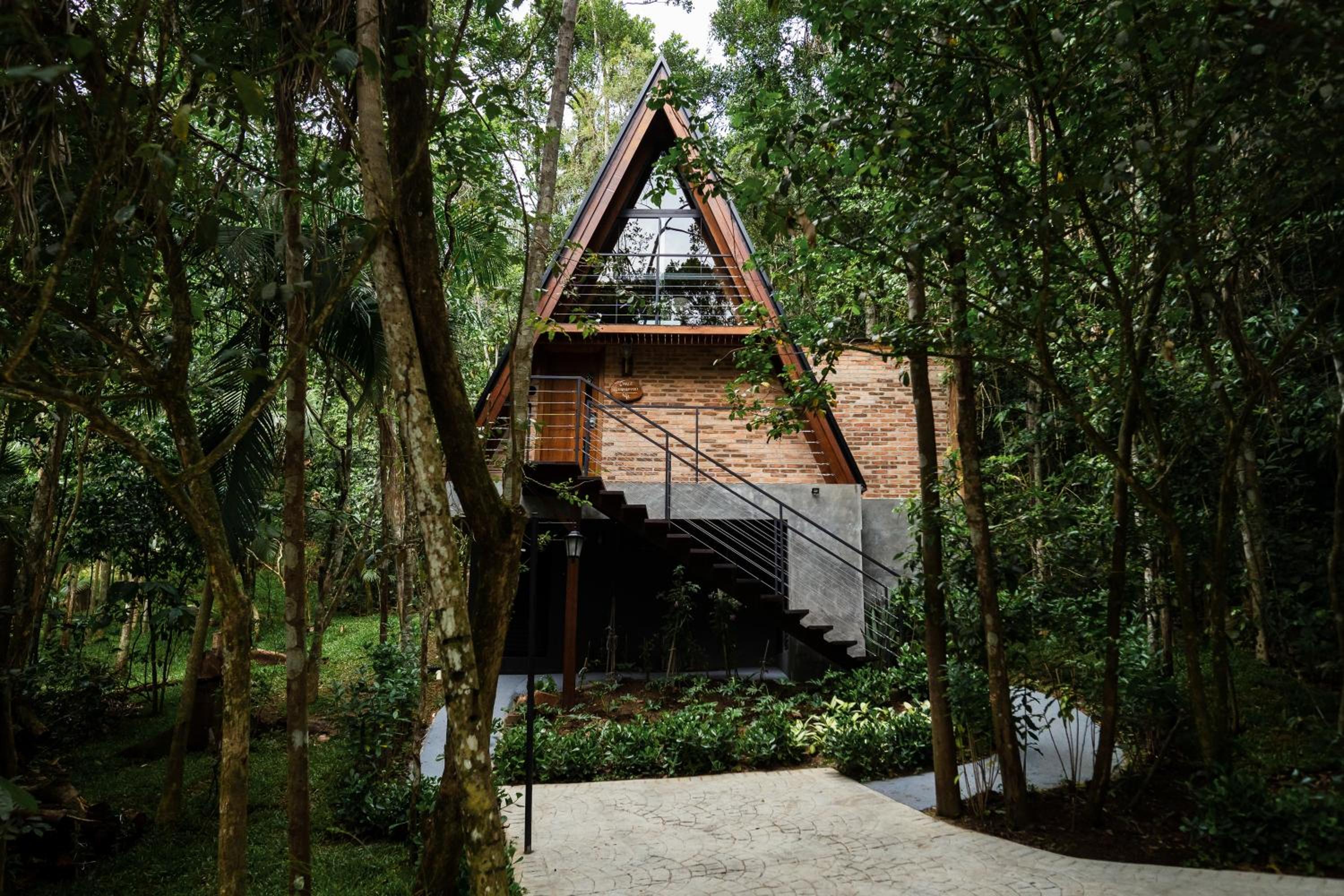 Quinta Borba - Cabanas no centro de Itajaí