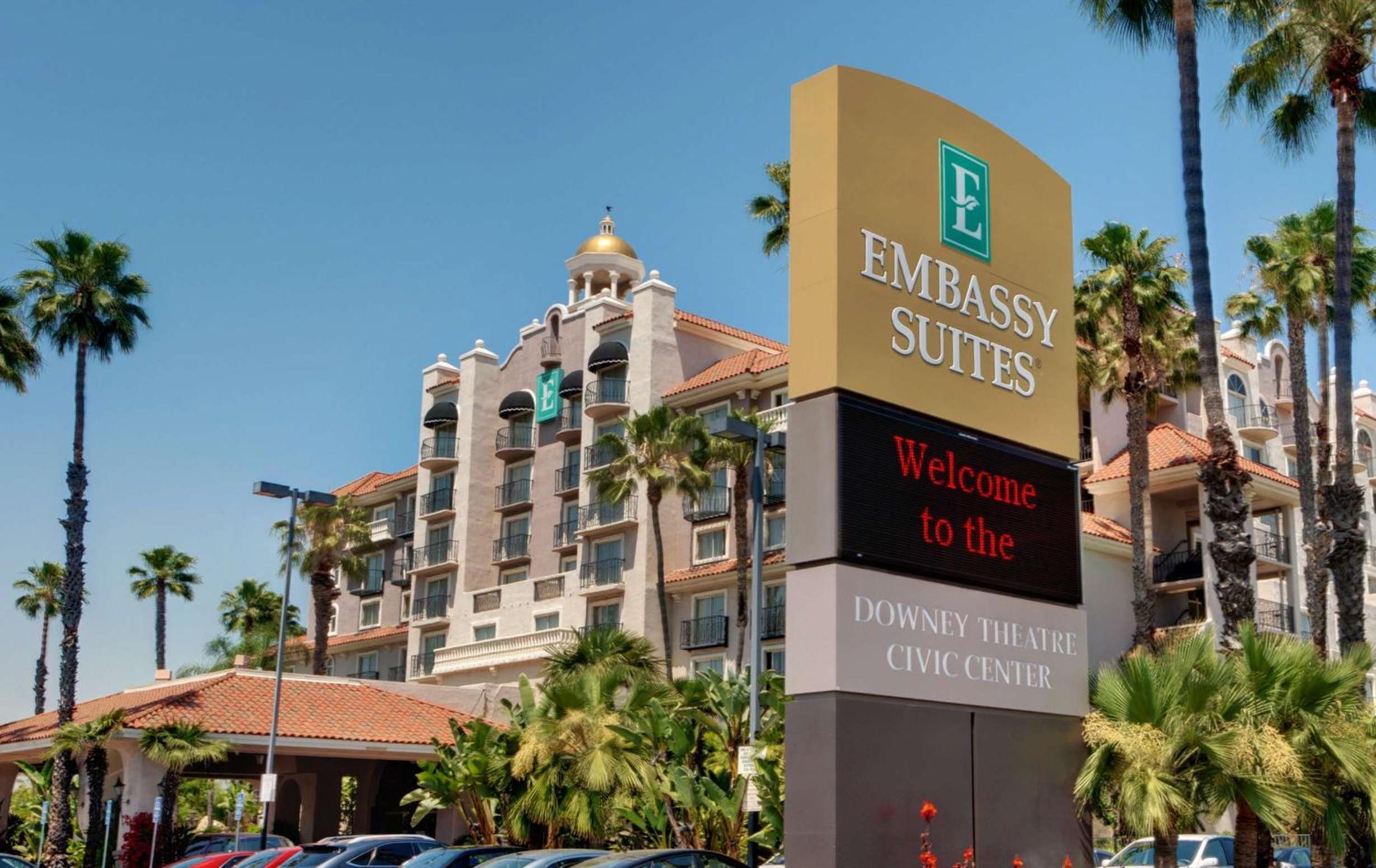 Hotel Embassy Suites by Hilton Los Angeles Downey - Image 1