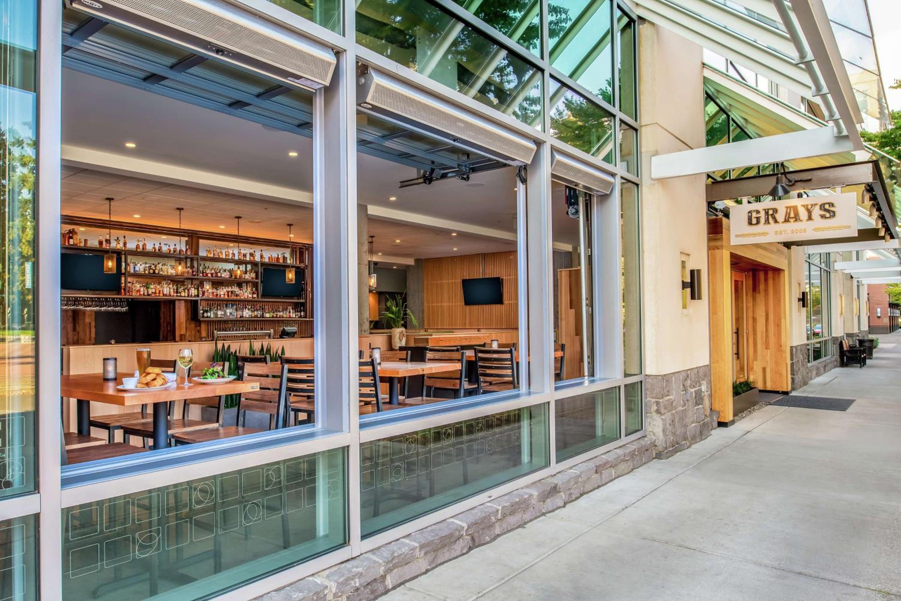 Vancouver Vacations - Hilton Vancouver Washington - Property Image 12