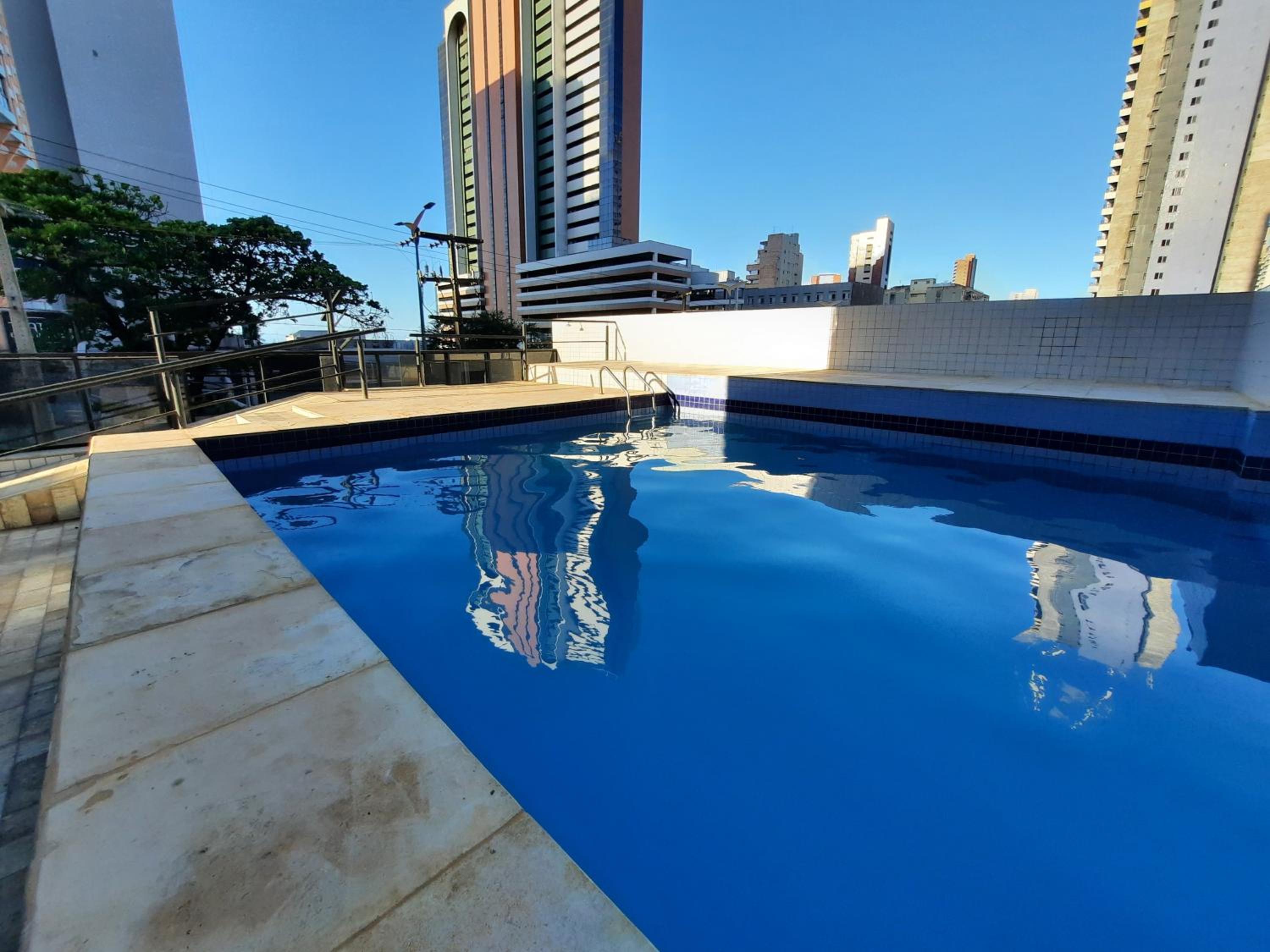 Flat à100m da Avenida Beira Mar