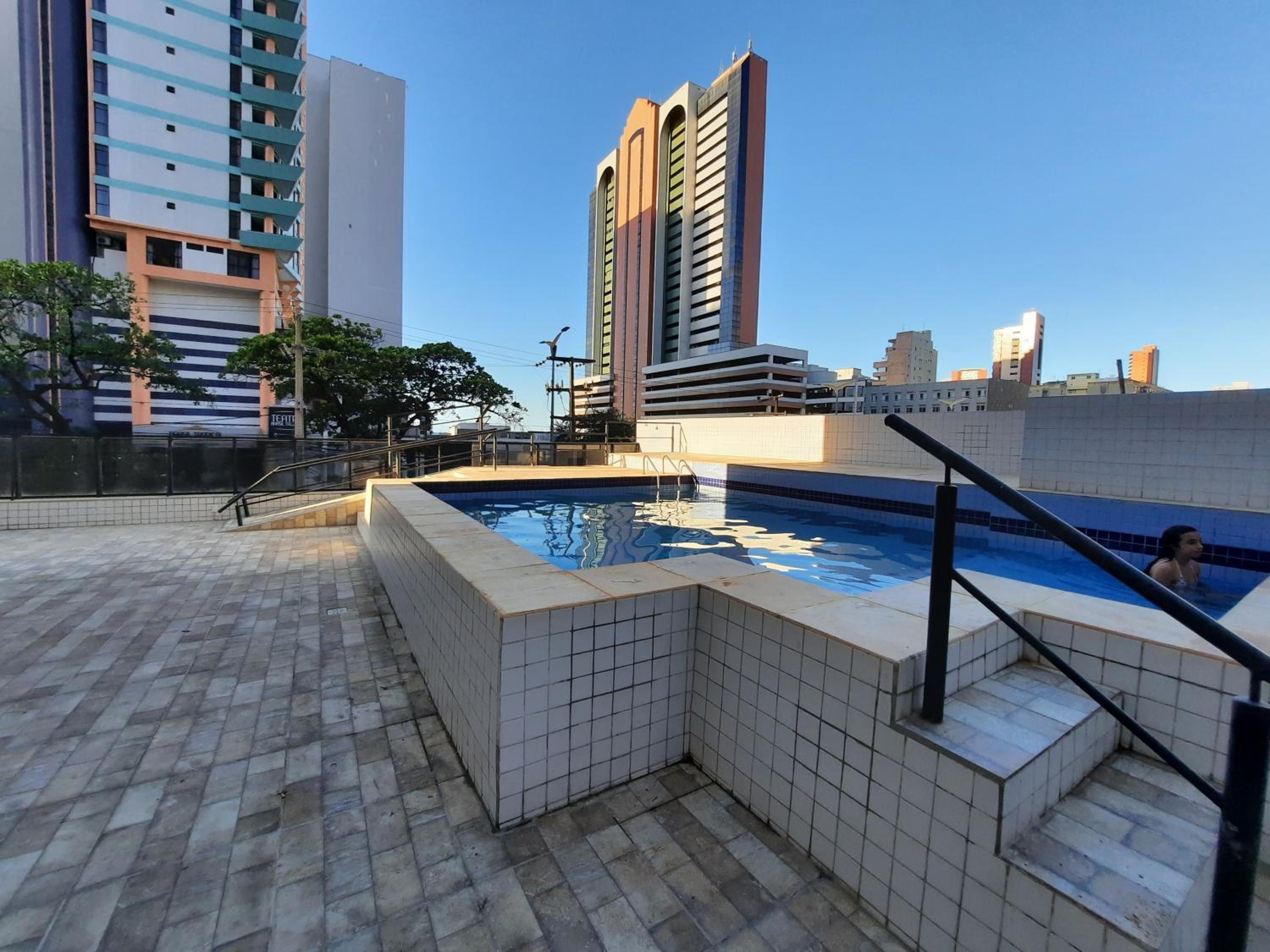 Flat à100m da Avenida Beira Mar