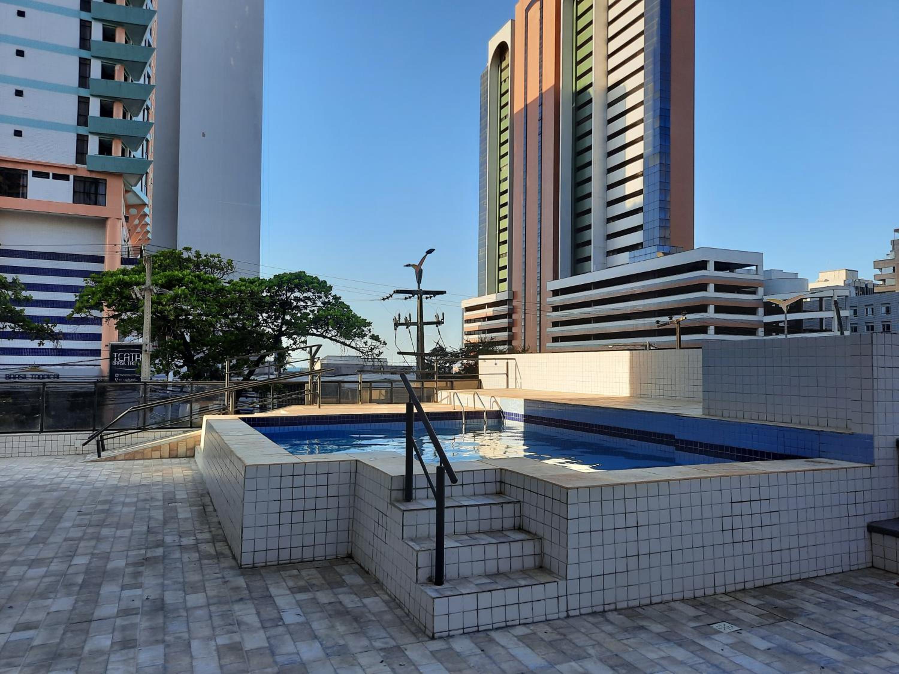 Flat à100m da Avenida Beira Mar