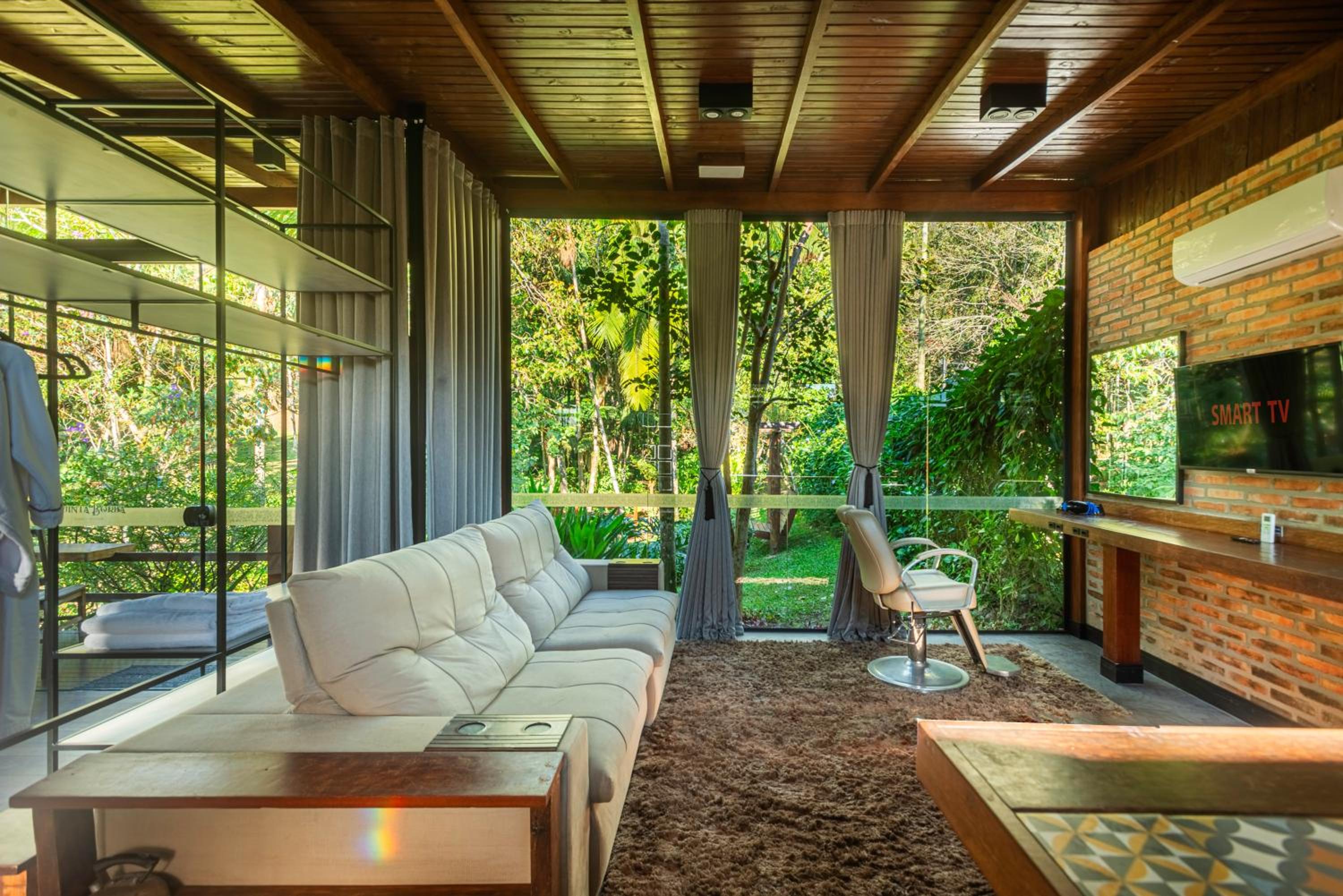 Quinta Borba - Cabanas no centro de Itajaí