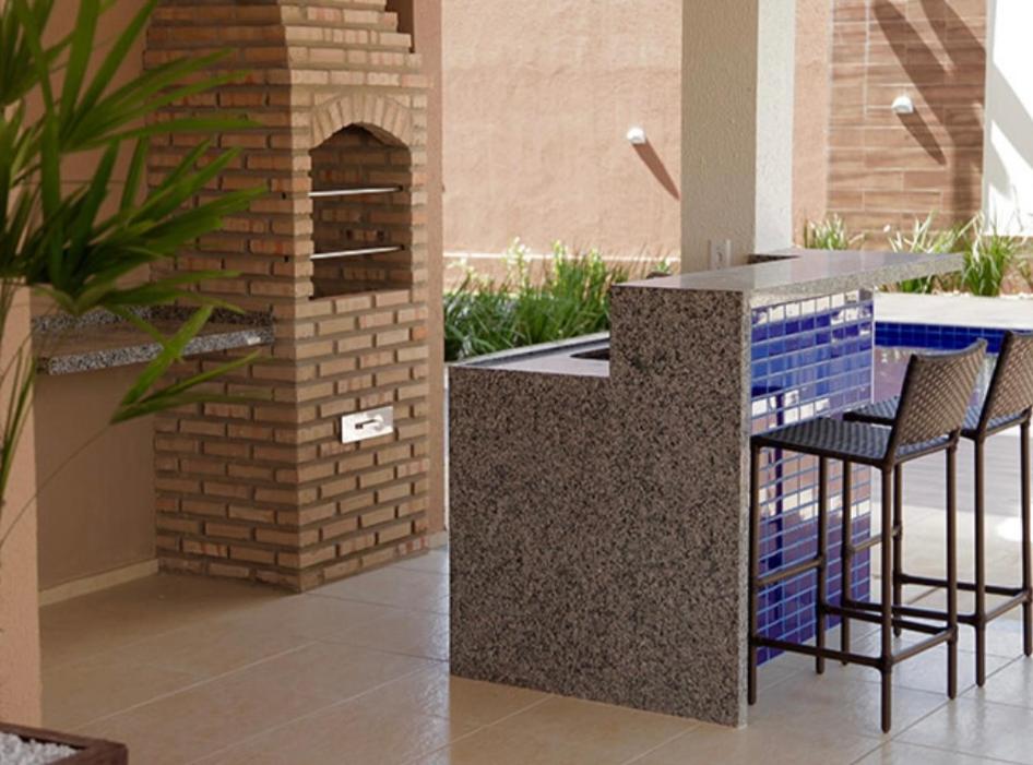 Apartamento térreo em condomínio 24 hrs