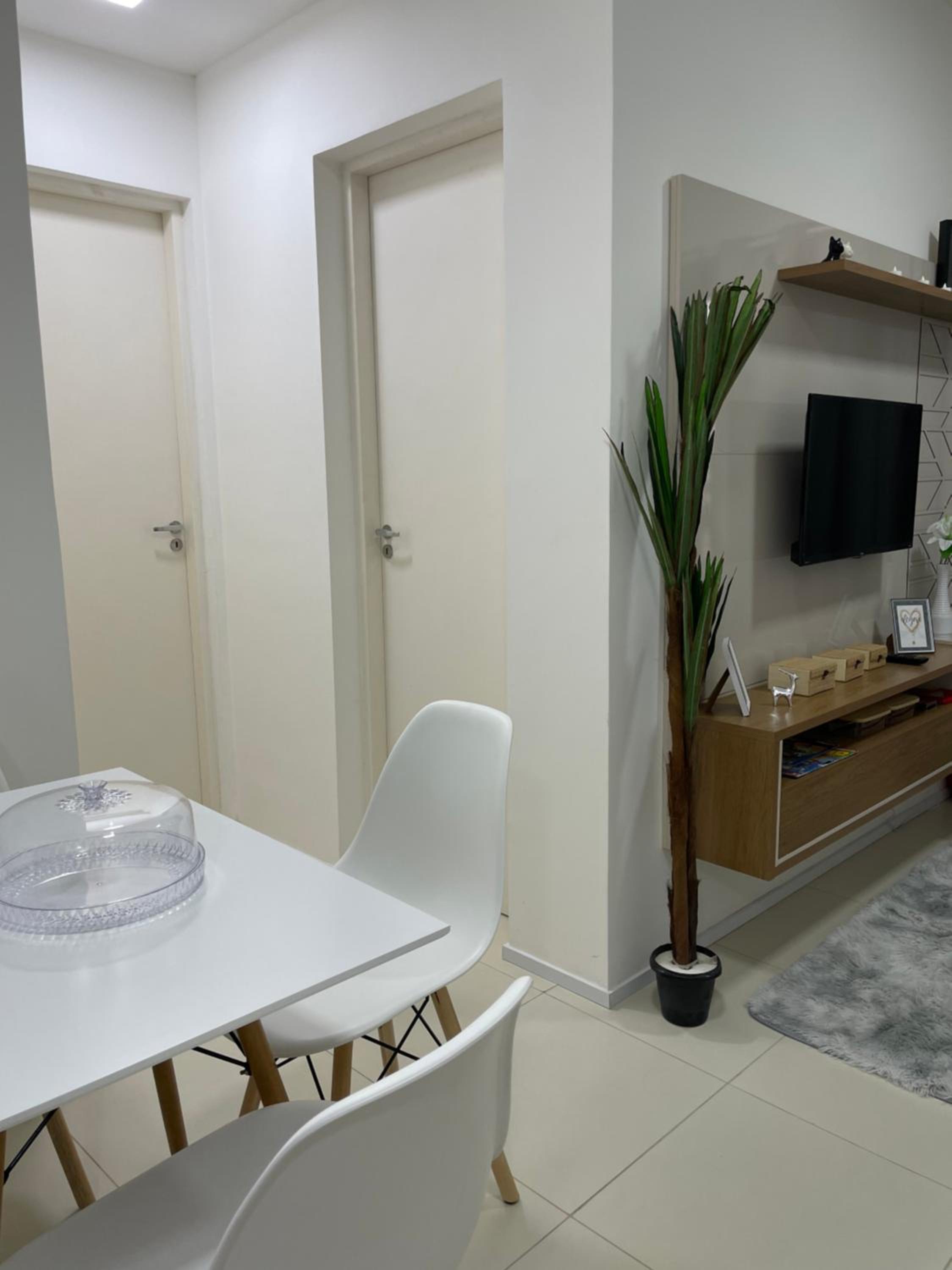 Apartamento térreo em condomínio 24 hrs