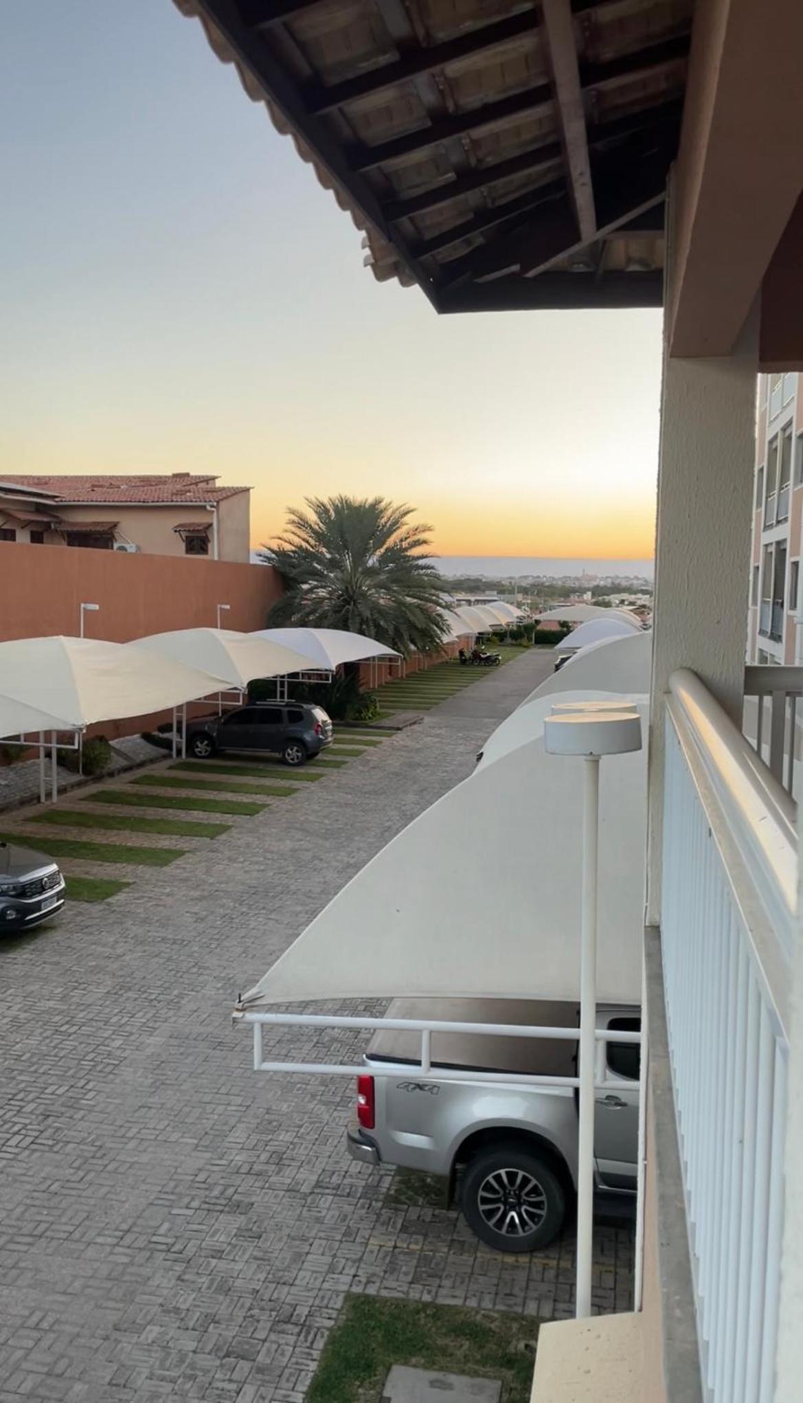 Apartamento térreo em condomínio 24 hrs