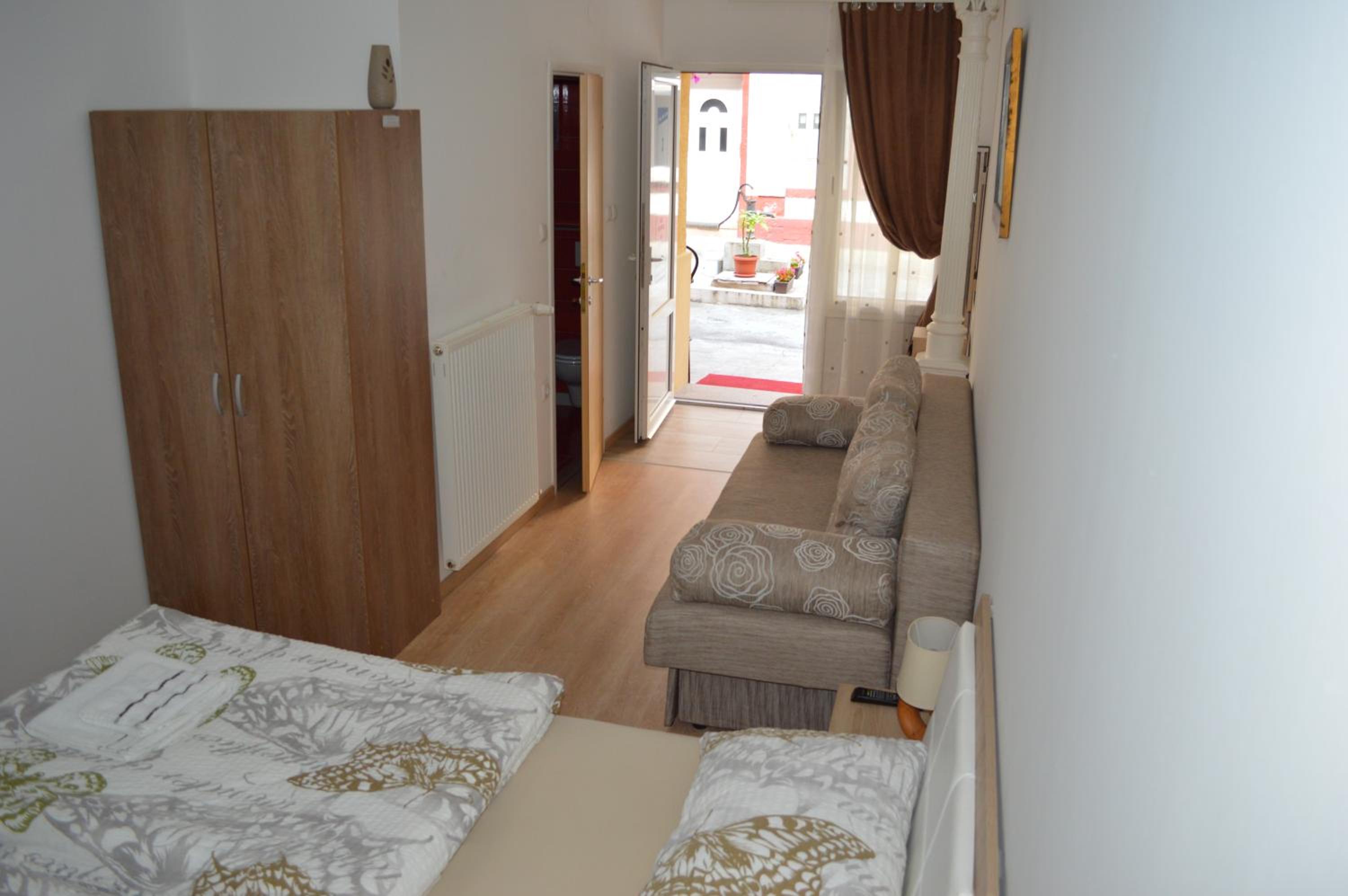 Rooms Aračić view 3