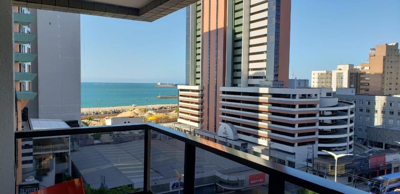 Flat à100m da Avenida Beira Mar